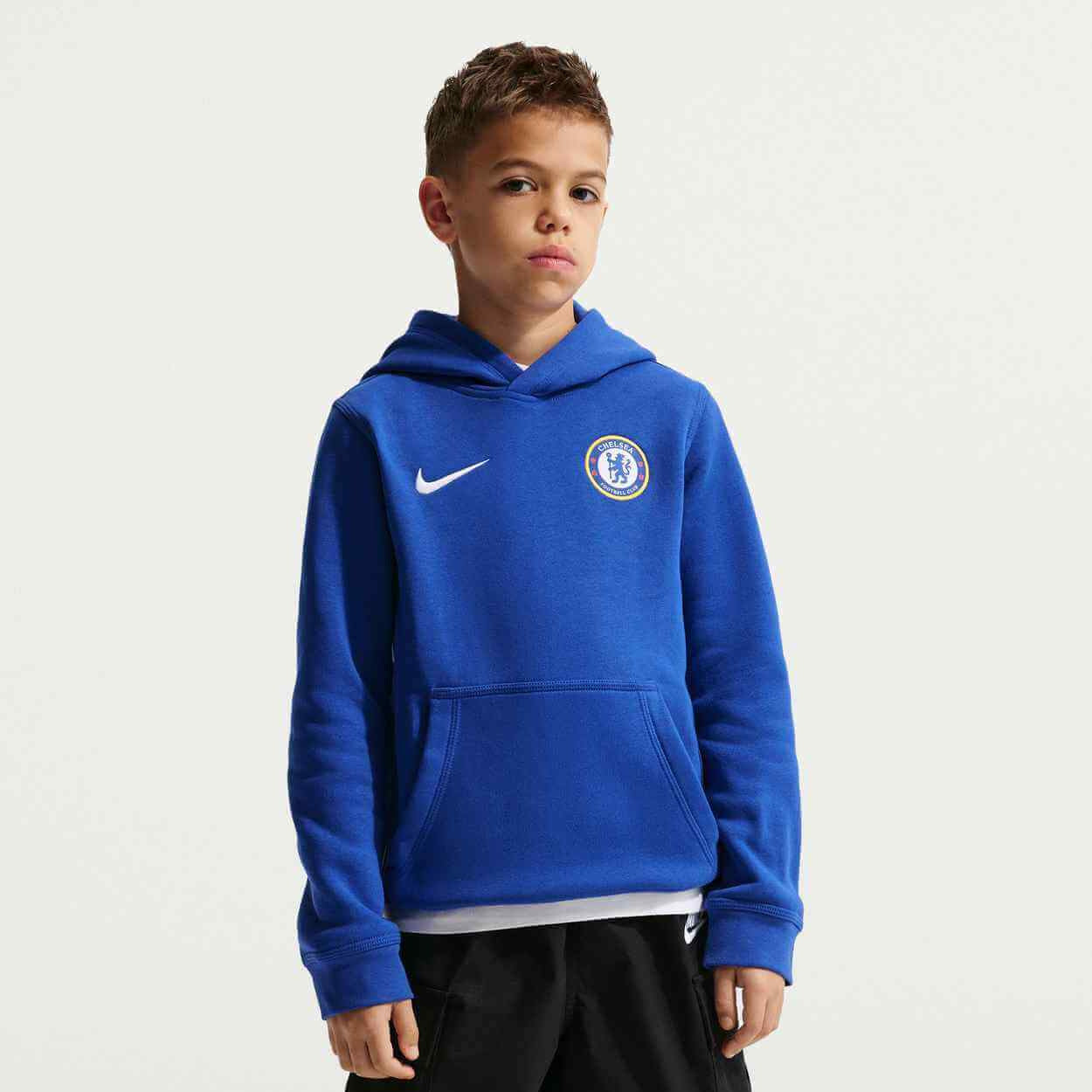 Nike 2026-27 Chelsea Youth Club Pullover Hoodie (Model - Front)