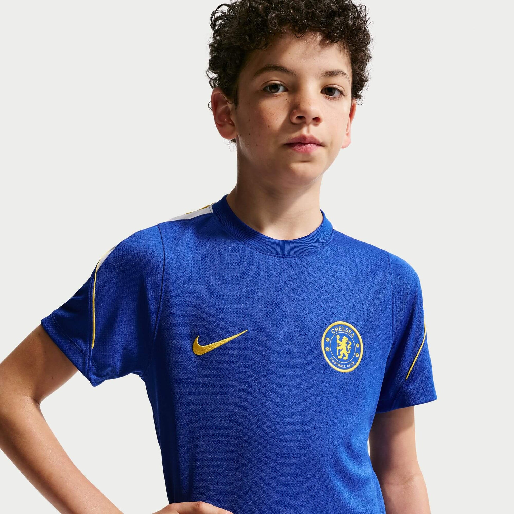 Nike 2026-27 Chelsea Youth DF Strike Top (Detail 1)