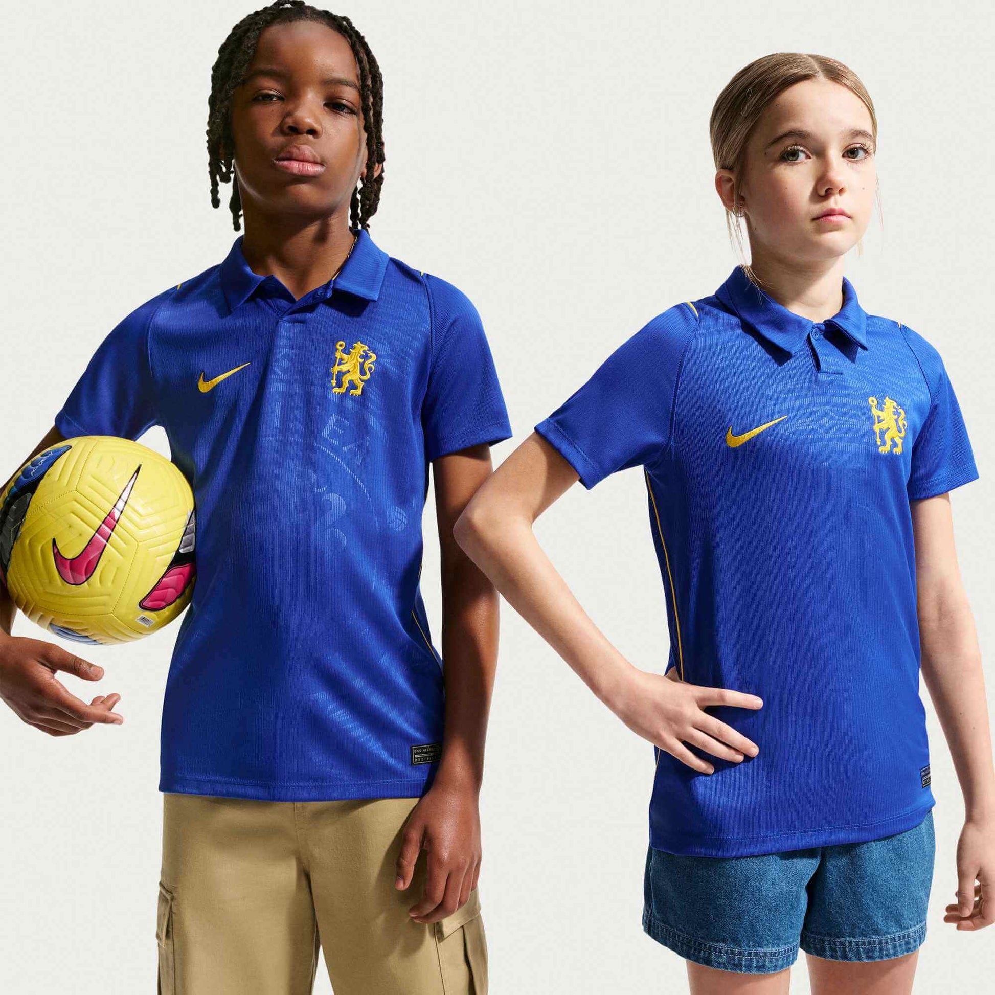 Nike 2026-27 Chelsea Youth Stadium Home Soccer Jersey (Models - Front)