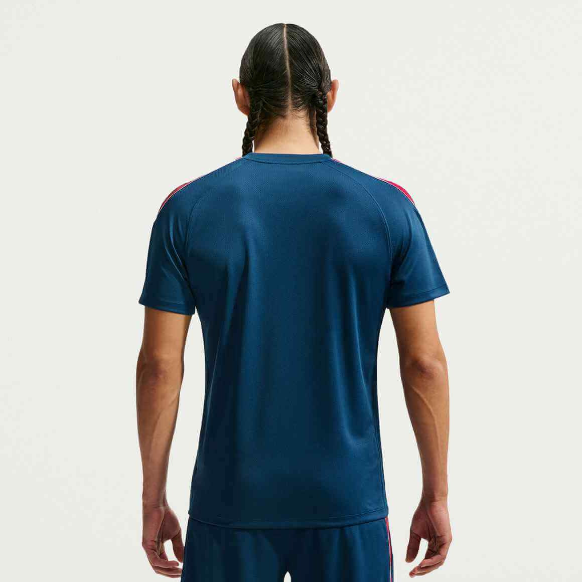 Nike 2026-27 Chivas Men's Dri-Fit Strike Top (Model - Back)