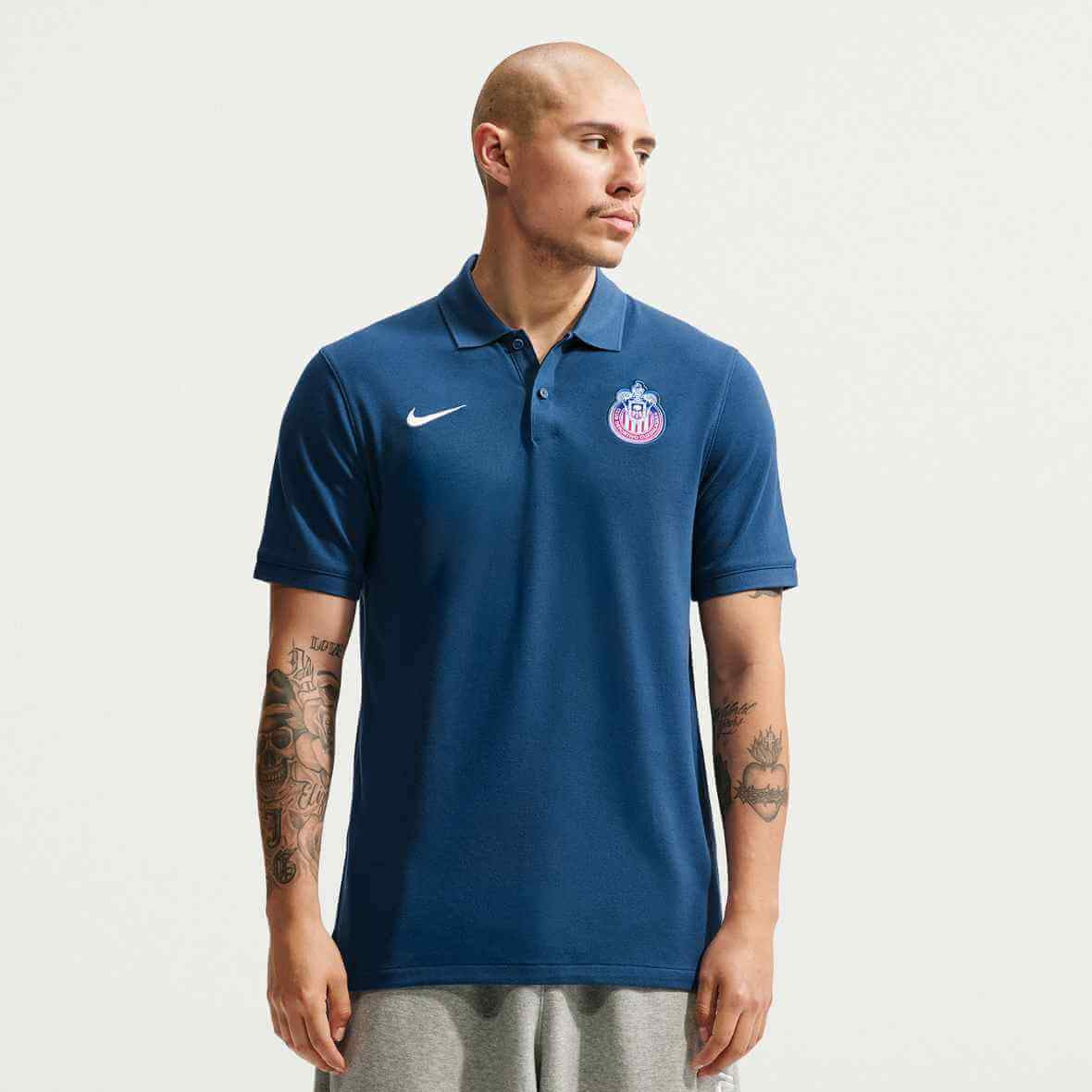 Nike 2026-27 Chivas Men's The Nike Polo 2.0 (Model - Front)