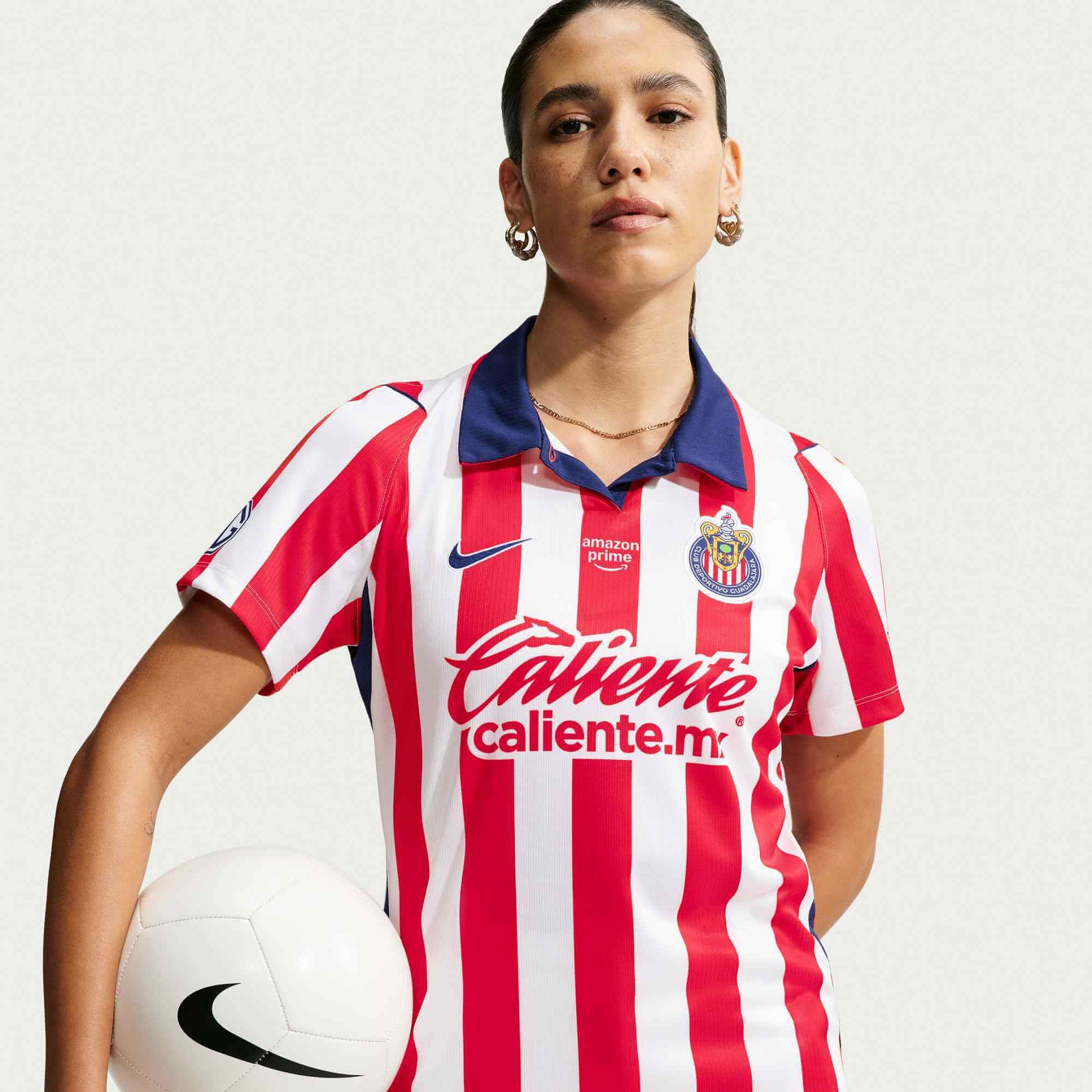 Nike 2026-27 Chivas Women's Stadium Home Soccer Jersey (Detail 1)