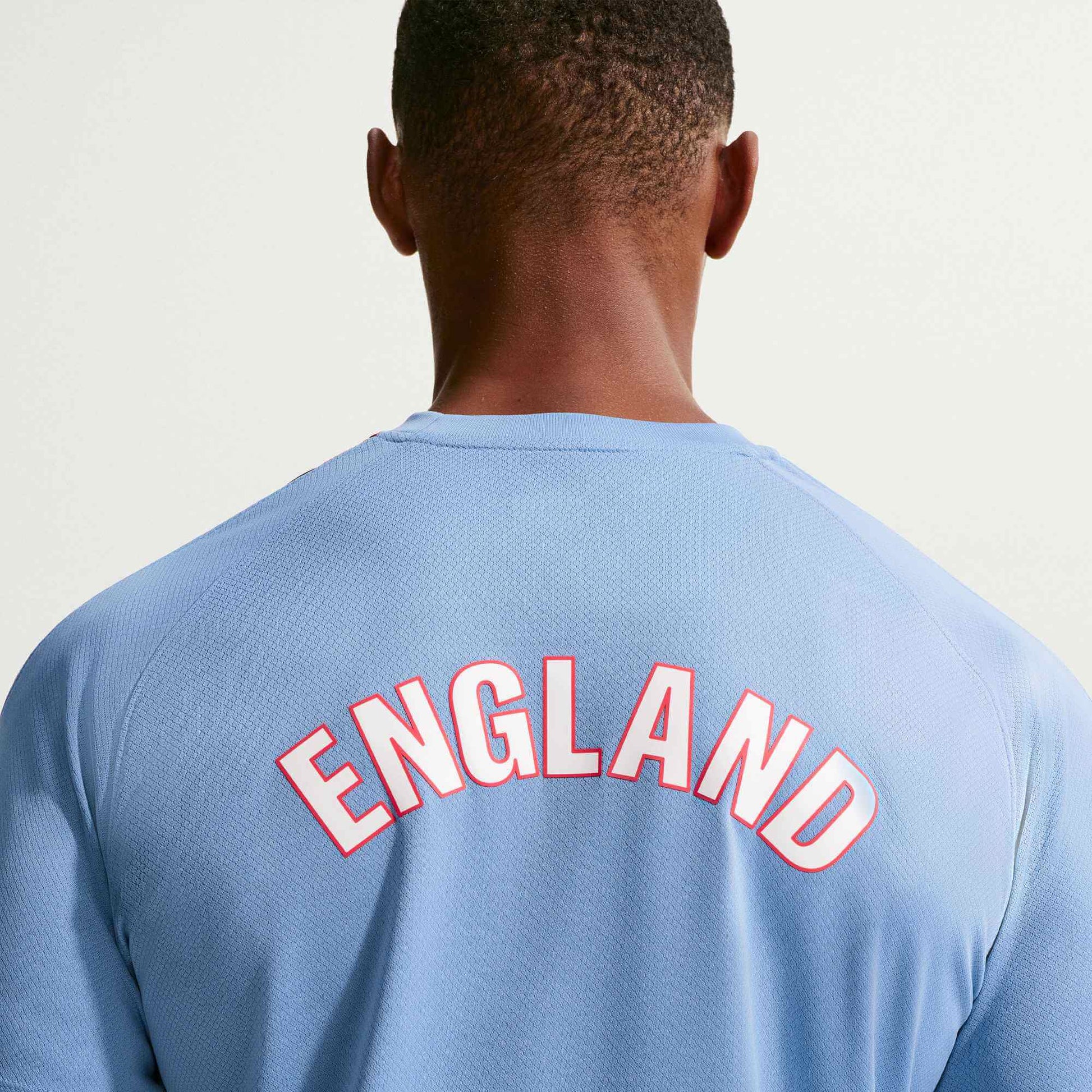Nike 2026-27 England Men's Strike Top (Detail 2)