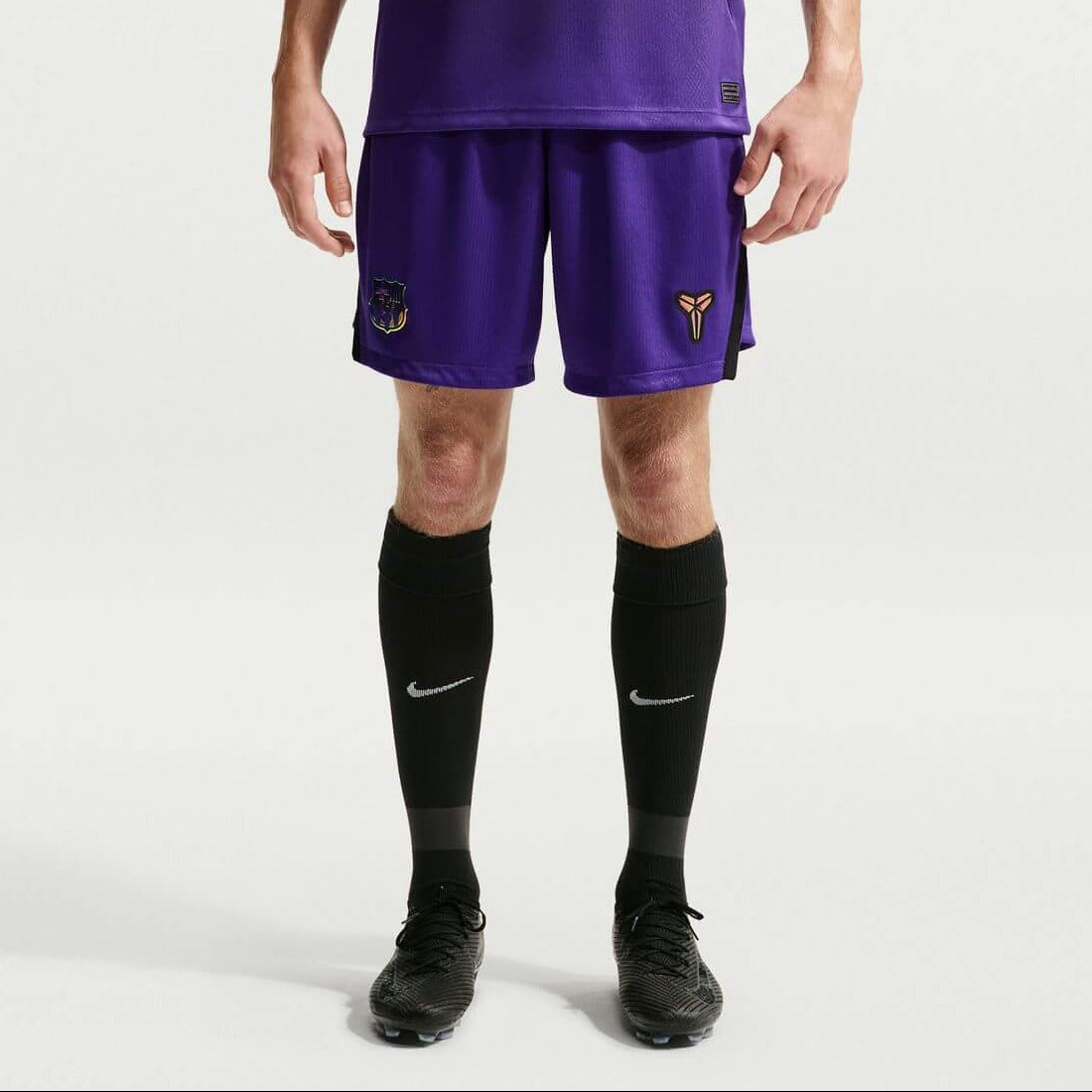 Nike 2026-27 FC Barcelona Stadium Away Shorts (Model - Front)
