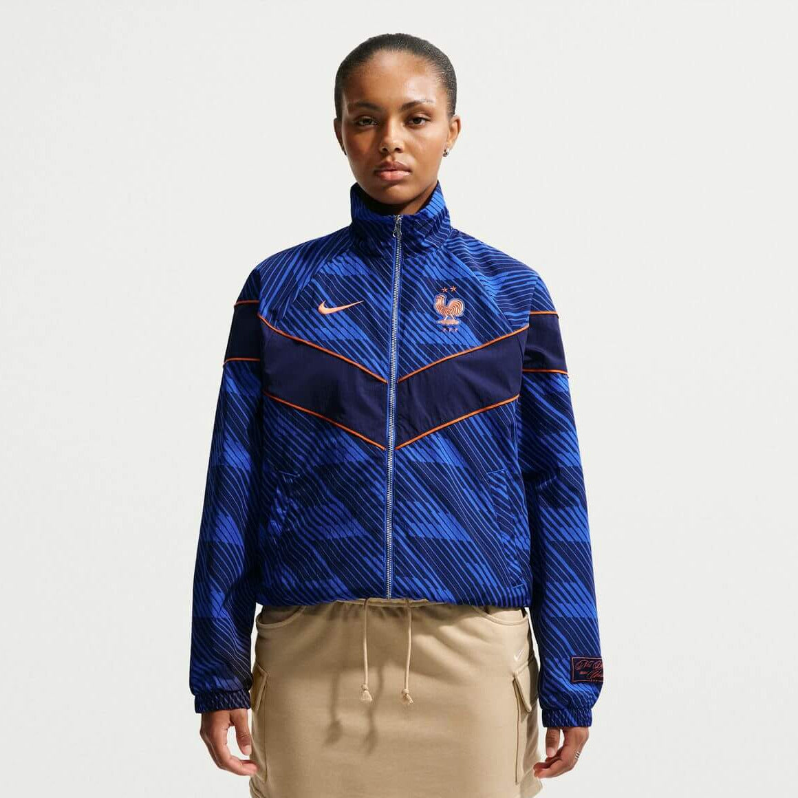 Nike 2026-27 France Women's Windrunner Woven Jacket (Model - Front)