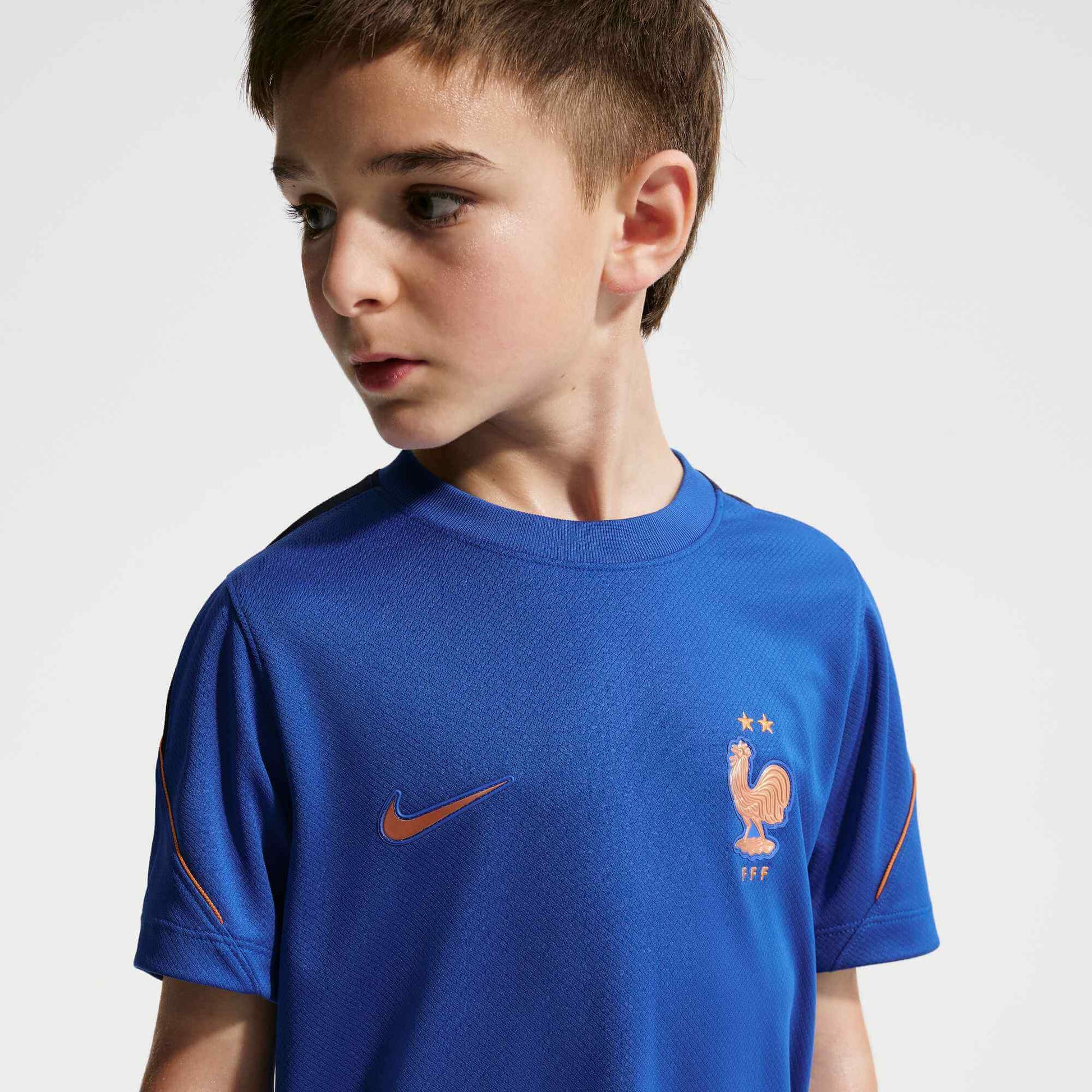 Nike 2026-27 France Youth Strike Top (Detail 2)