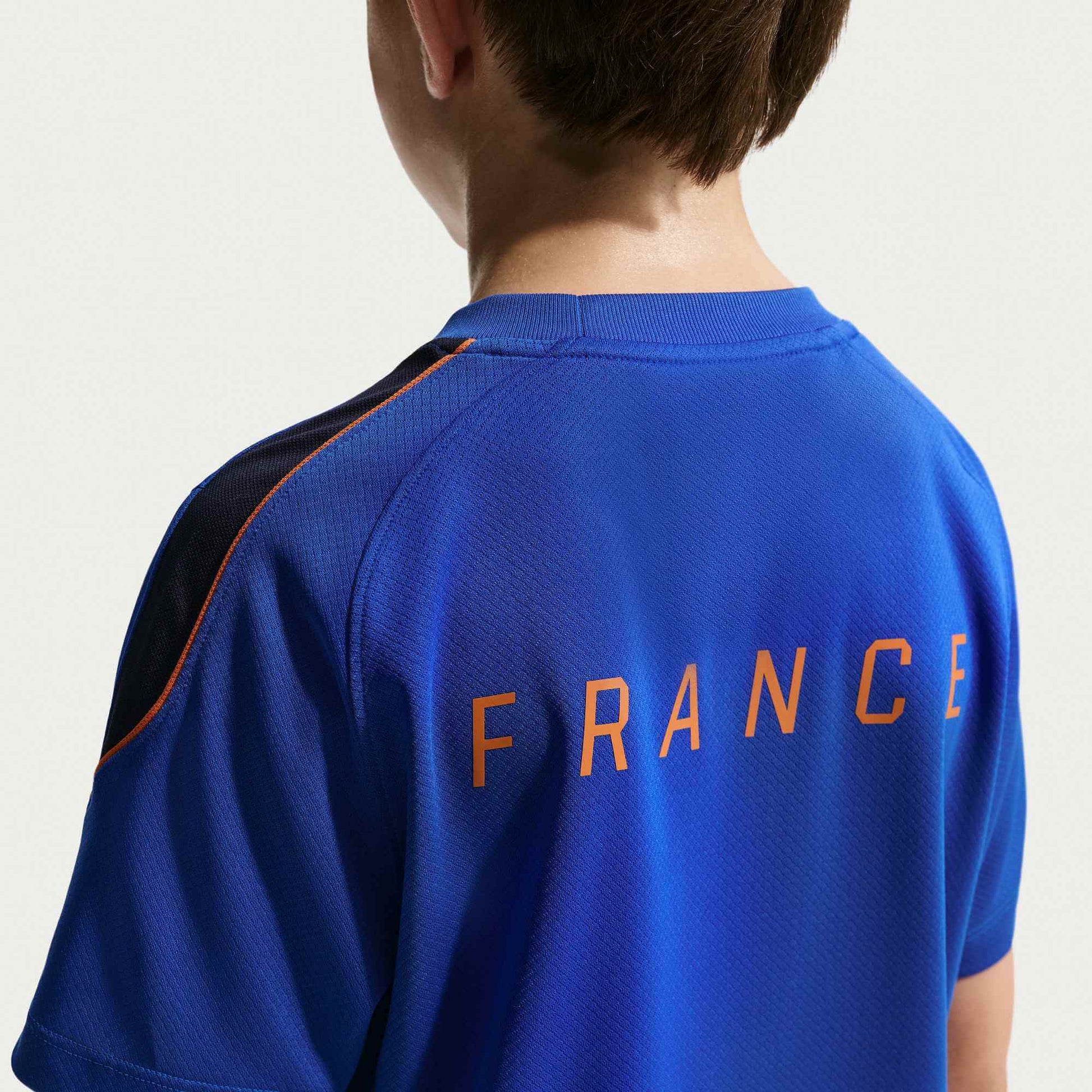 Nike 2026-27 France Youth Strike Top (Detail 4)