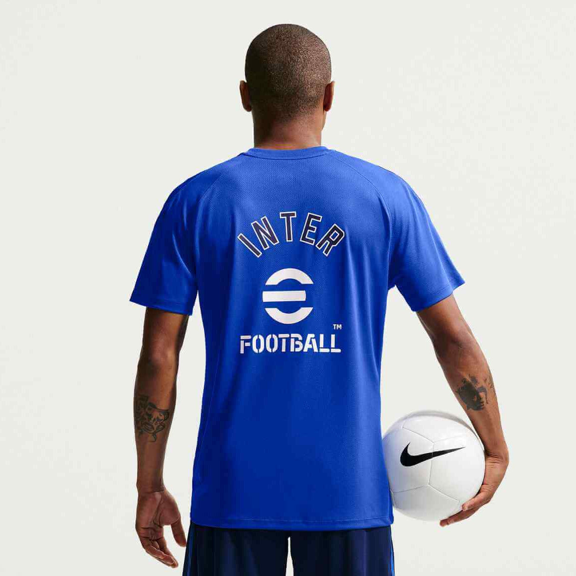 Nike 2026-27 Inter Milan Men's DF Strike Top (Model - Back)