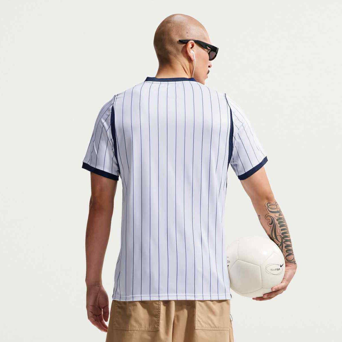 Nike 2026-27 Inter Milan Men's Stadium Away Soccer Jersey (Model - Back)