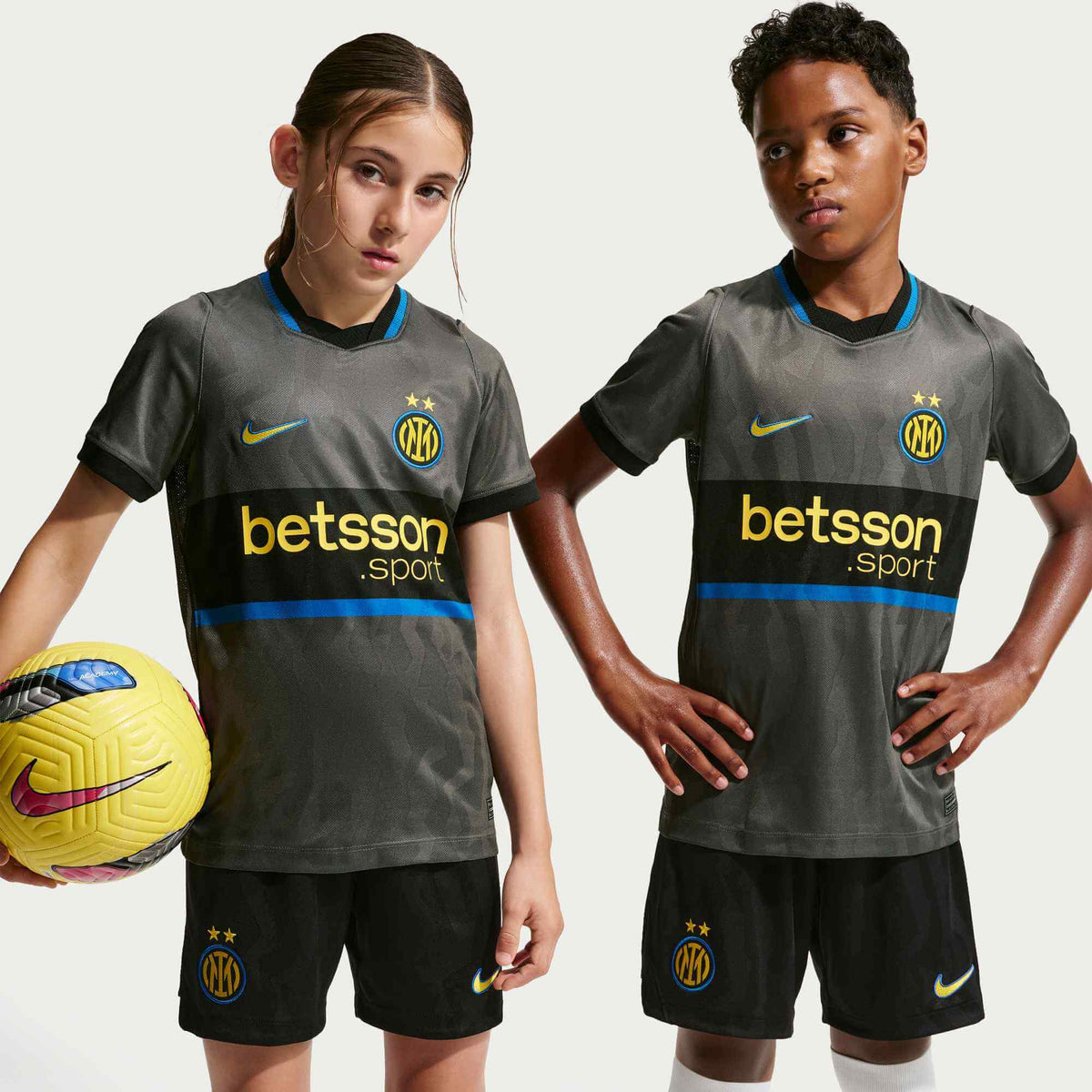 Nike 2026-27 Inter Milan Youth Stadium Third Soccer Jersey (Models - Front)