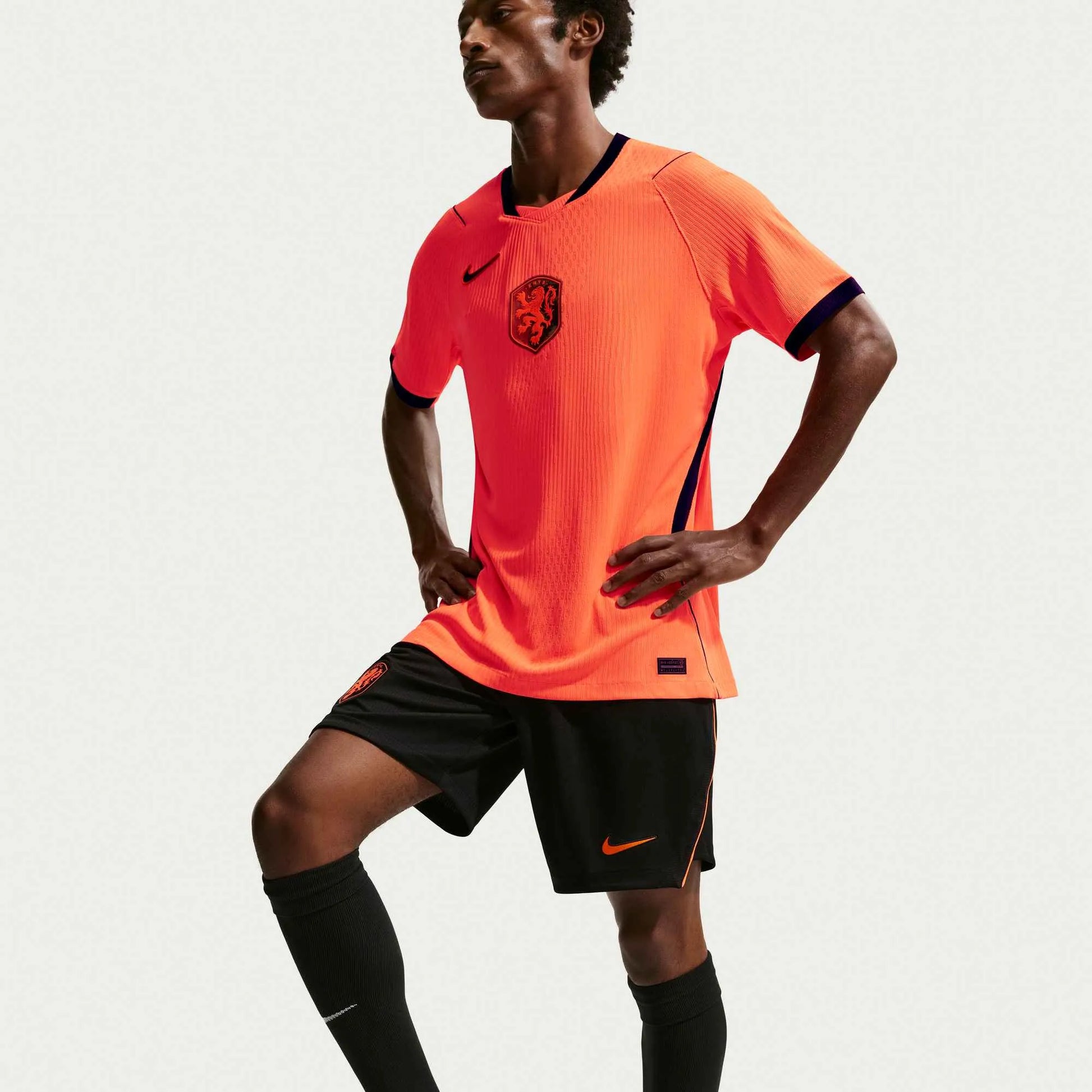 Nike 2026-27 Netherlands Men's Stadium Home Shorts (Model - Side)