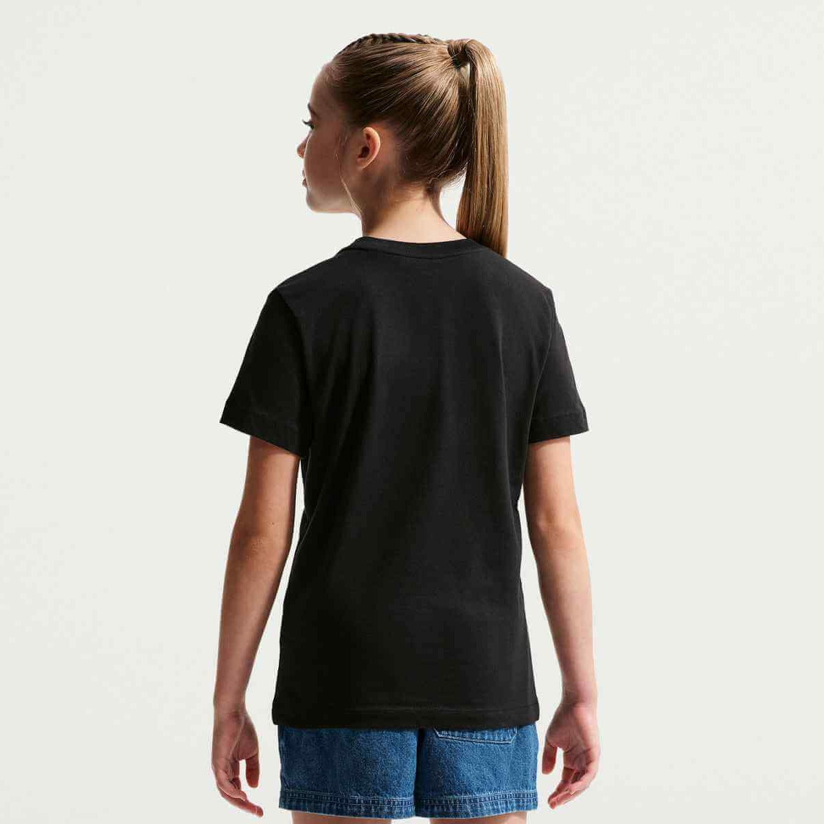 Nike 2026-27 Netherlands Youth Crest Tee (Model - Back)