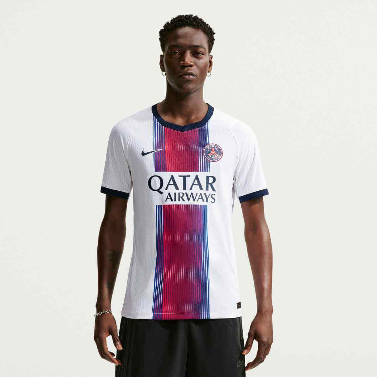 Nike 2026-27 PSG Men's Authentic Away Soccer Jersey (Model - Front)