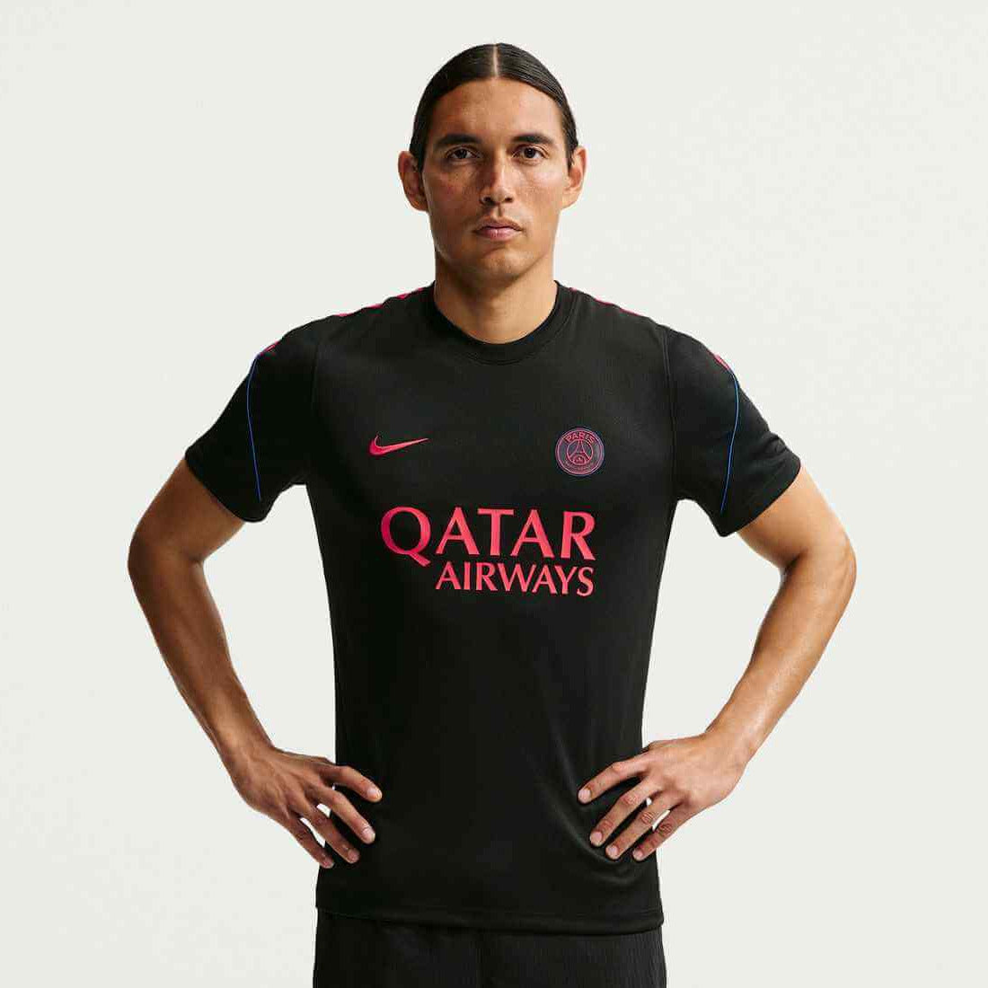 Nike 2026-27 PSG Men's Dri-Fit Strike Top (Model - Front)