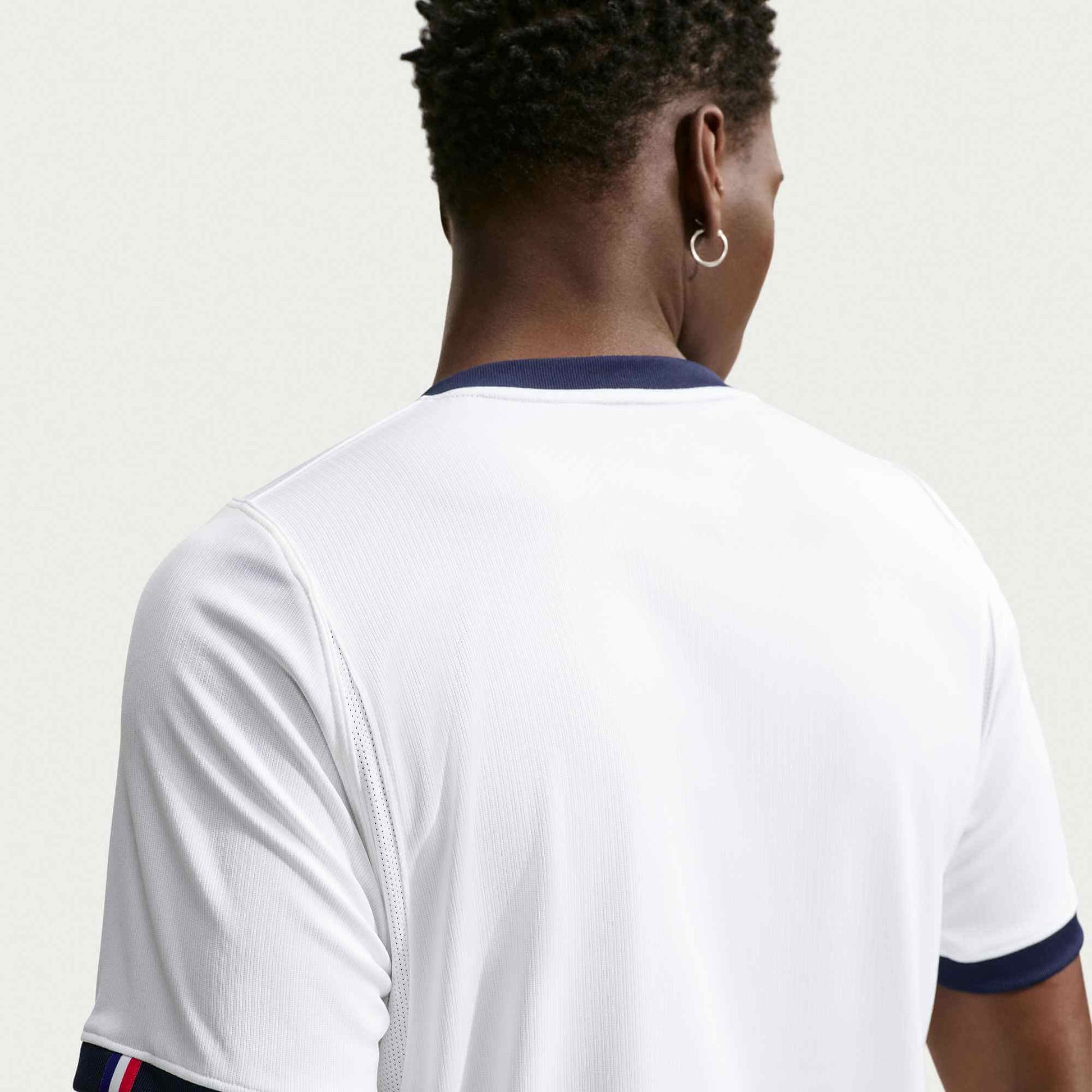 Nike 2026-27 PSG Men's Stadium Away Soccer Jersey (Detail 2)