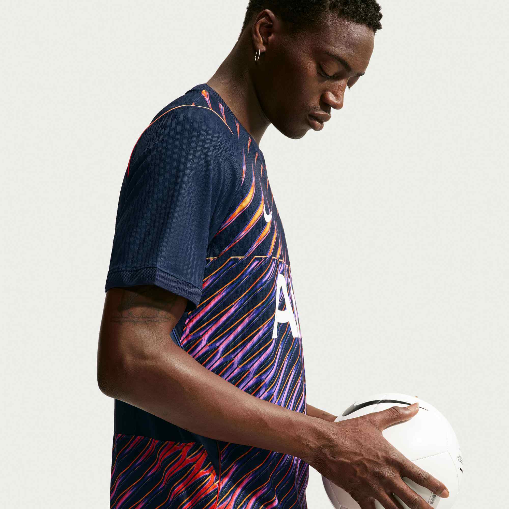 Nike 2026-27 Tottenham Men's Authentic Away Soccer Jersey (Detail 2)