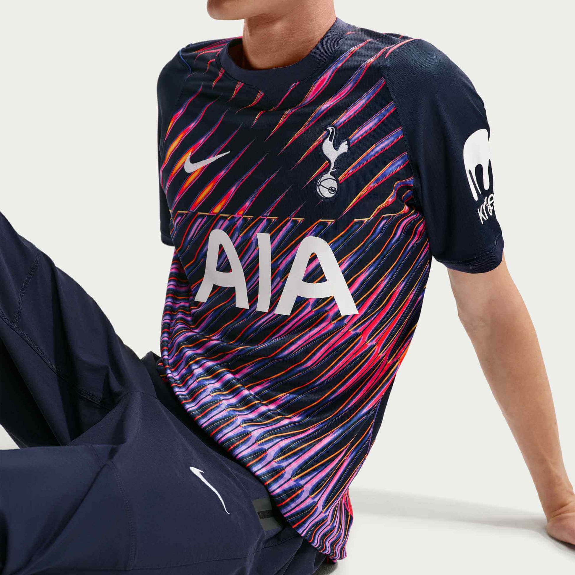Nike 2026-27 Tottenham Men's Stadium Away Soccer Jersey (Detail 2)