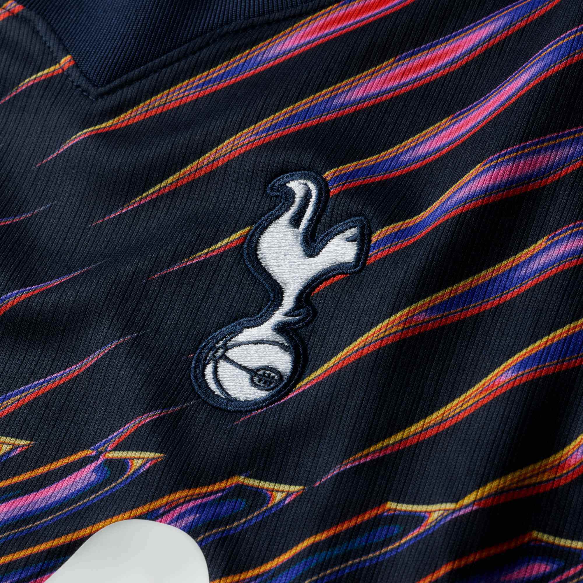 Nike 2026-27 Tottenham Youth Stadium Away Soccer Jersey (Detail 1)