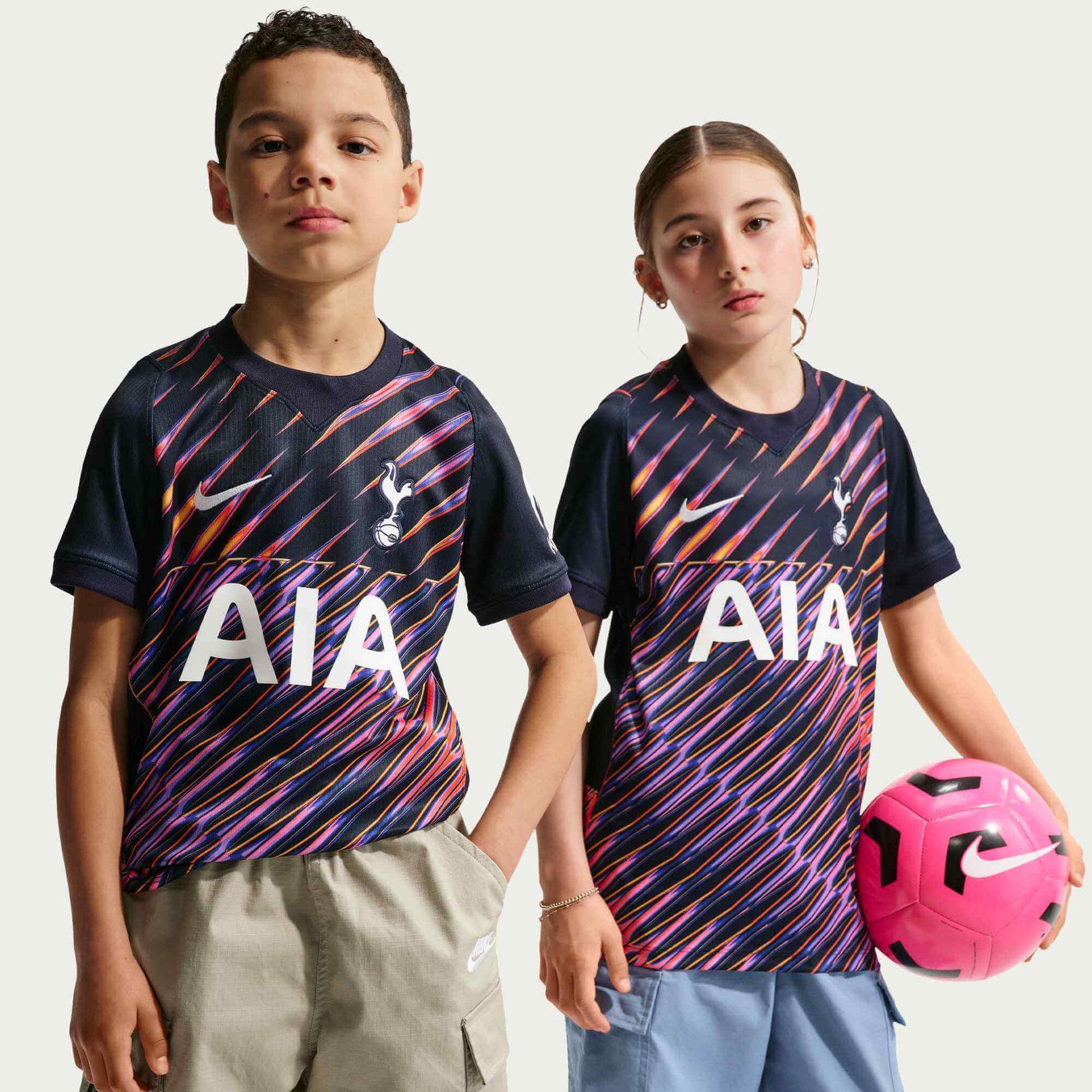 Nike 2026-27 Tottenham Youth Stadium Away Soccer Jersey (Models - Front)