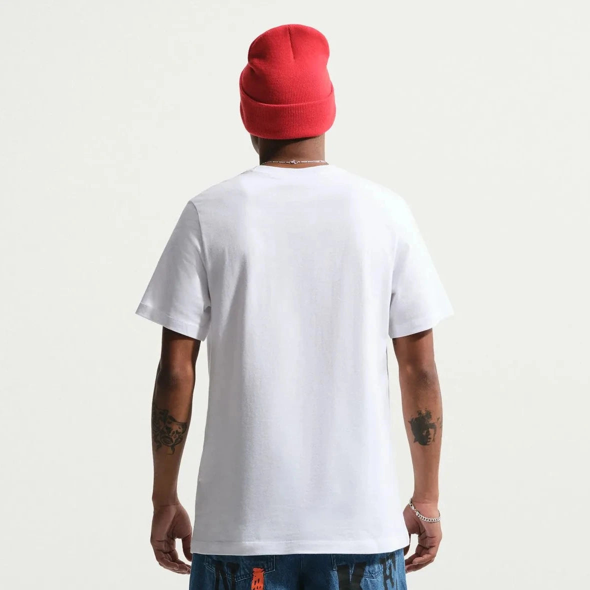 Nike 2026-27 USMNT Men's Crest Tee White (Model - Back)