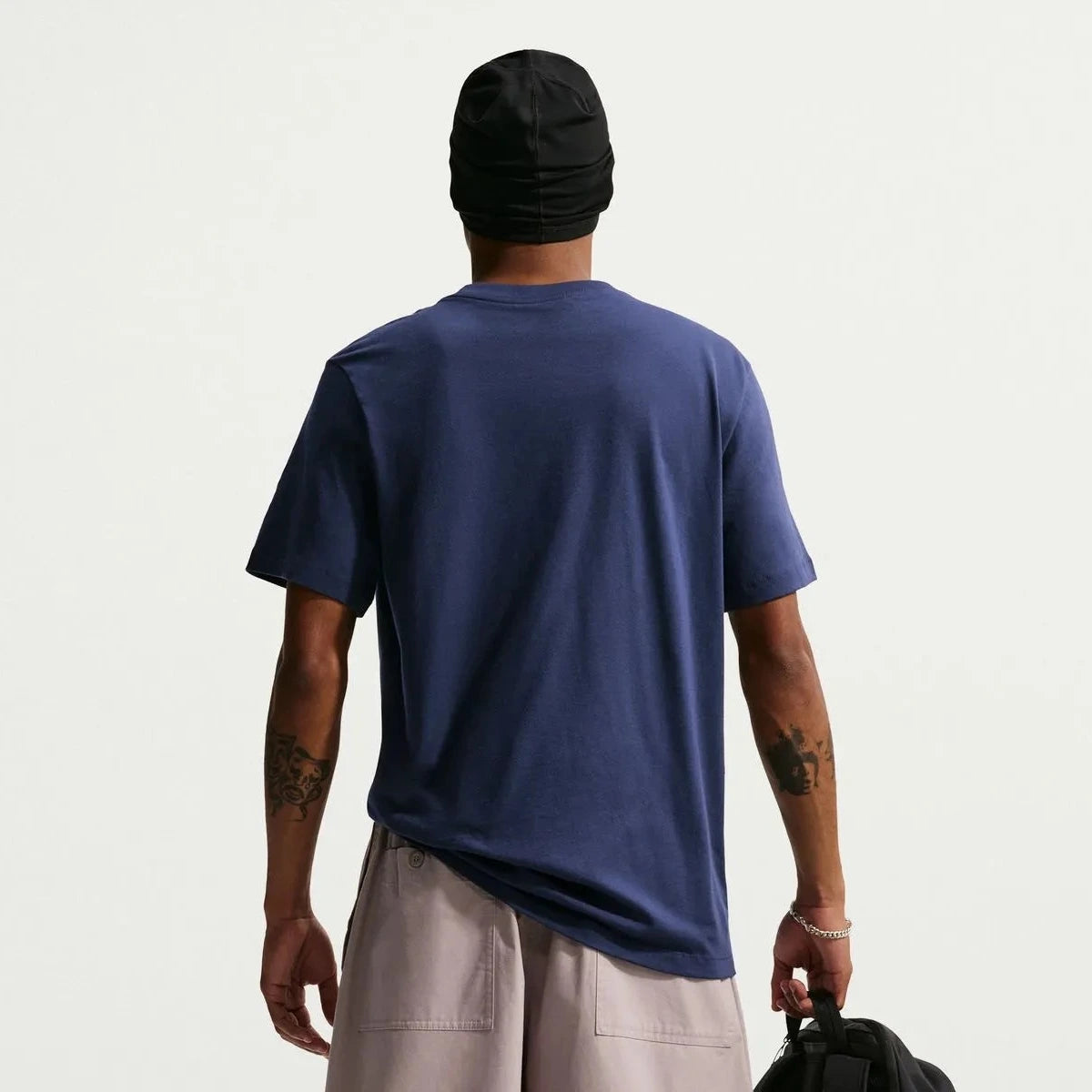 Nike 2026-27 USMNT Men's Crest Tee (Model - Back)