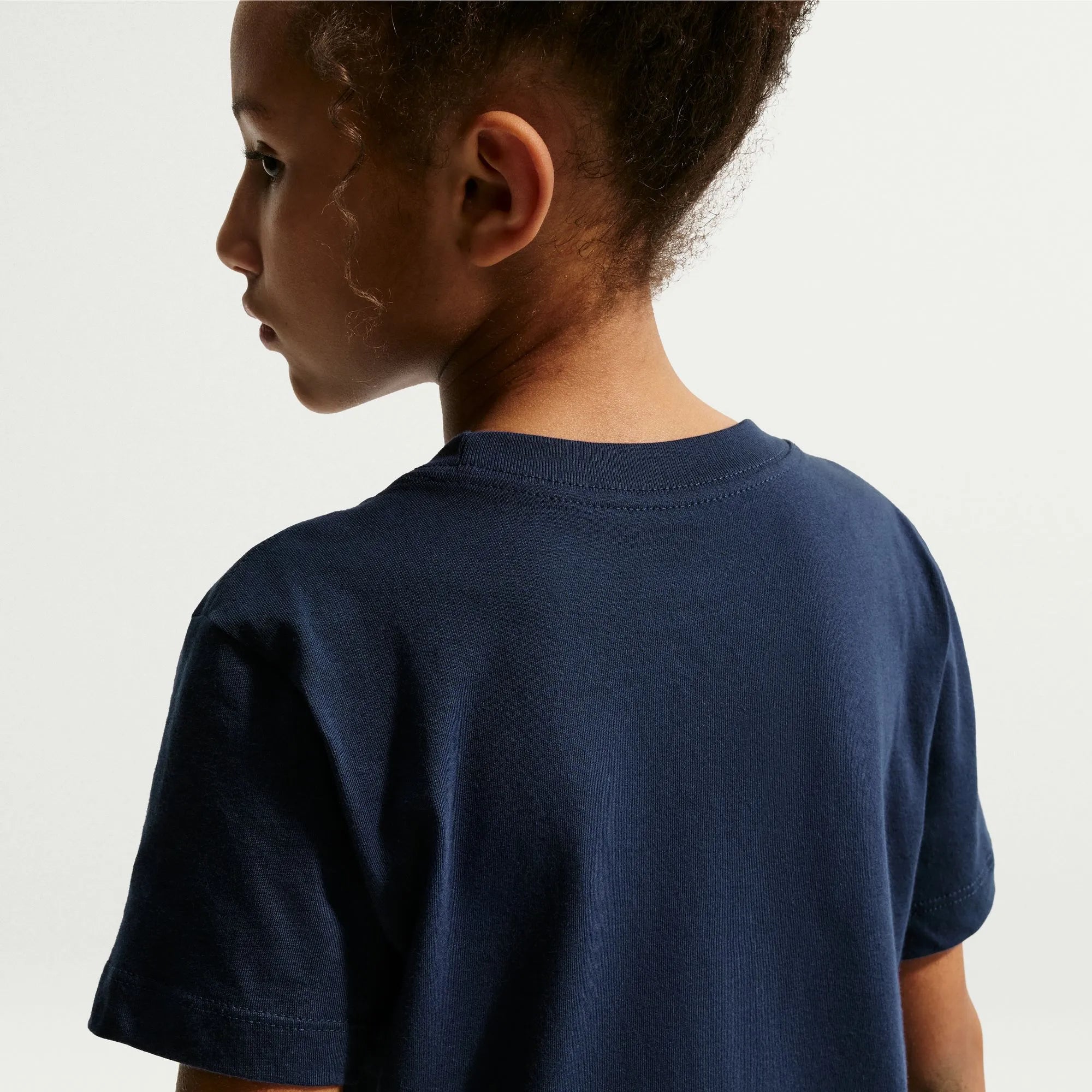 Nike 2026-27 USMNT Youth Crest Tee (Detail 2)