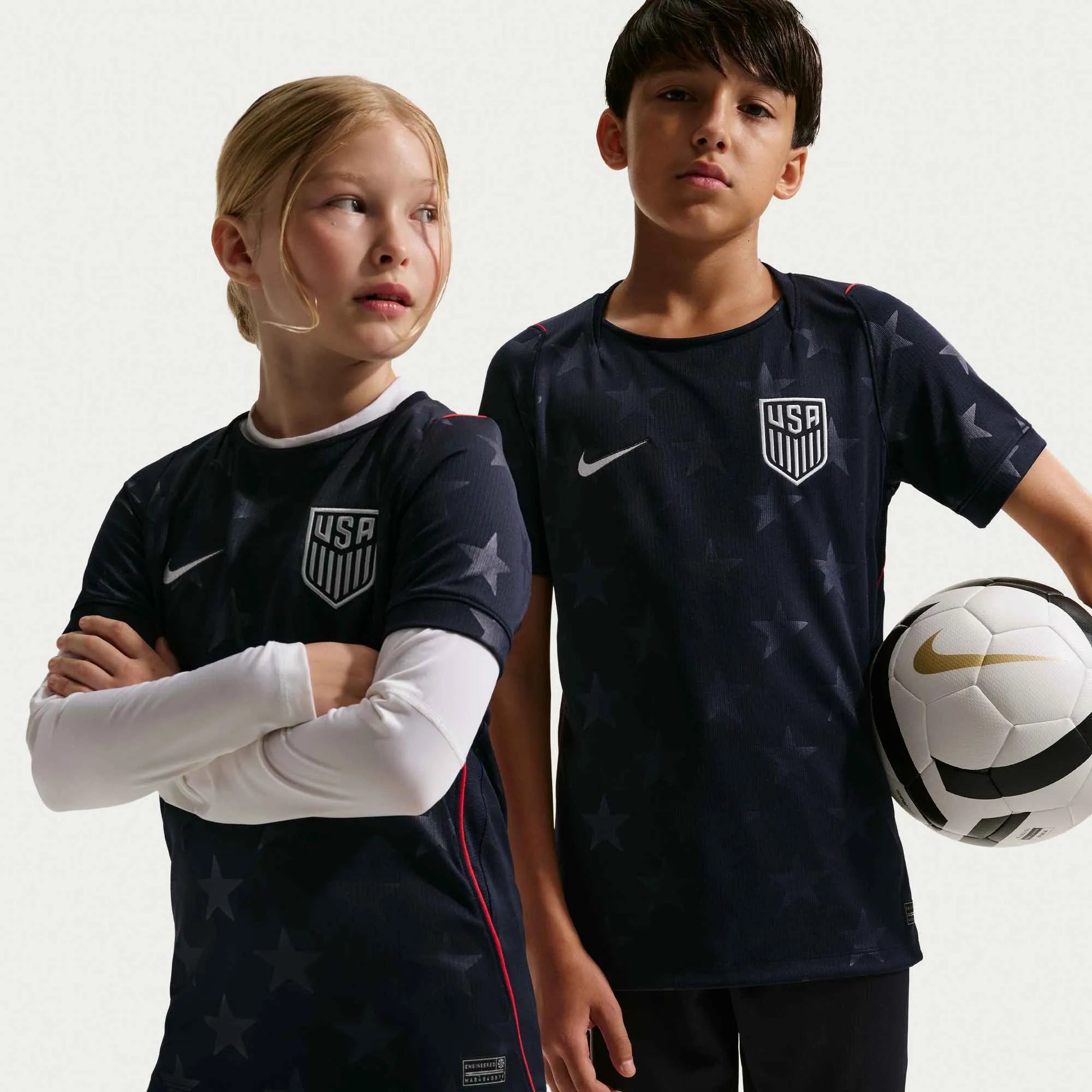 Nike 2026-27 USMNT Youth Stadium Away Soccer Jersey (Models - Front)