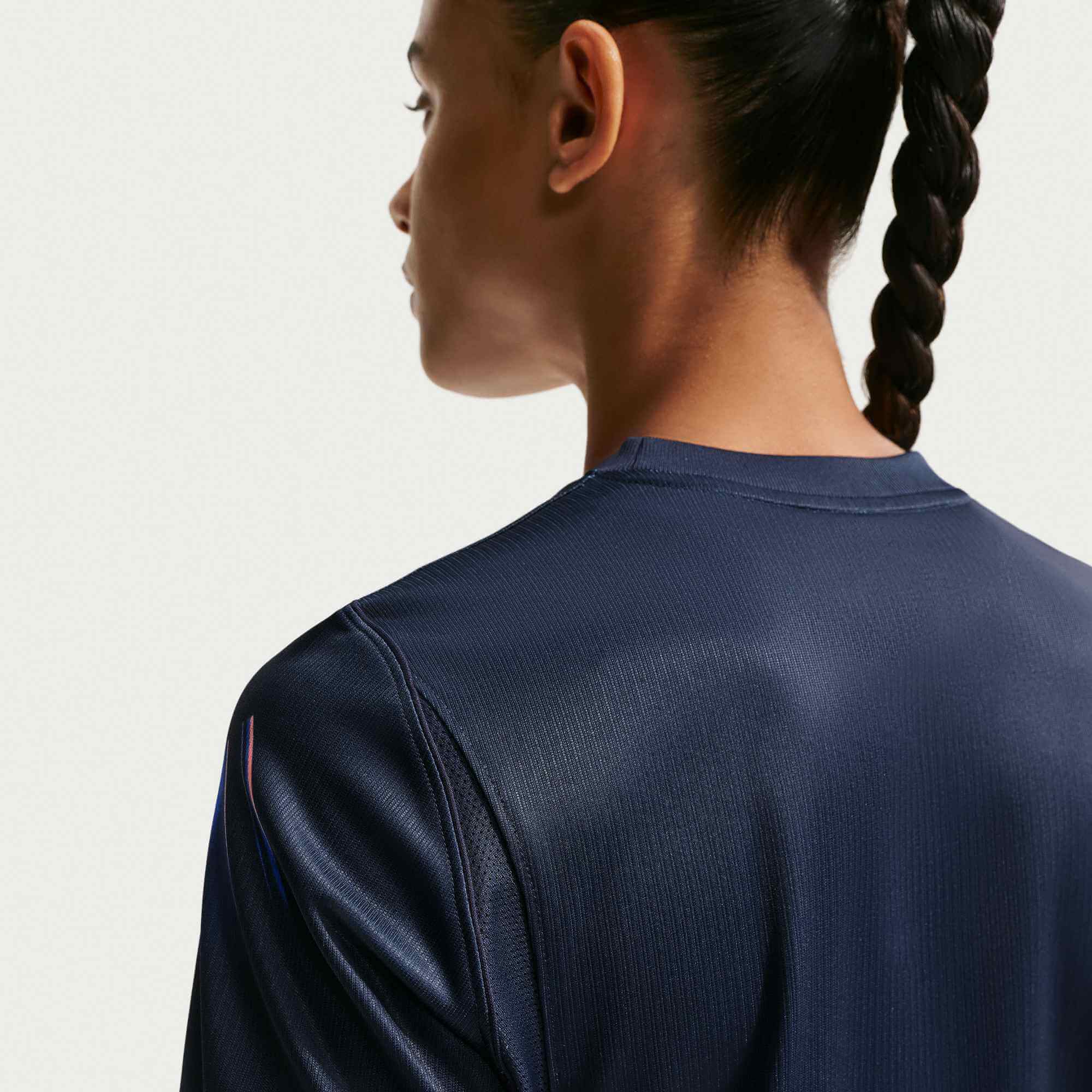 Nike 2026-27 Uruguay Women's Stadium Away Soccer Jersey (Detail 1)