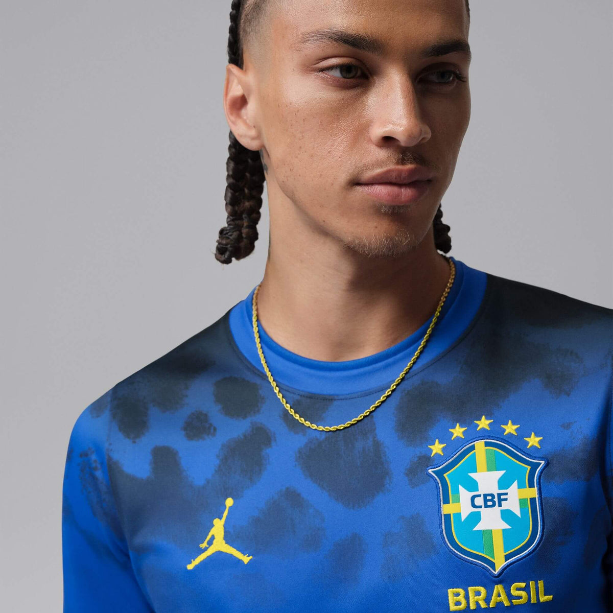 Nike 2026 Brazil Men's Academy Pro Pre-Match Top (Detail 1)