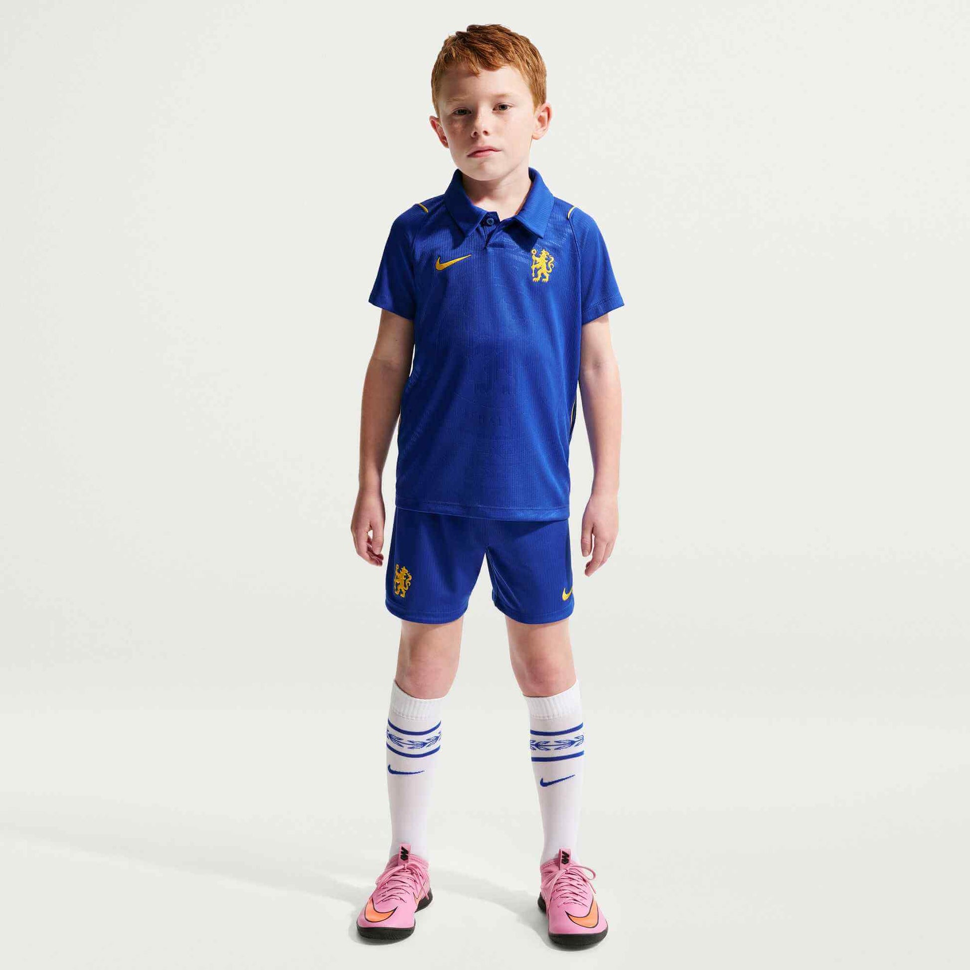 Nike 2026 Chelsea Little Kid's Stadium Home Kit (Model - Front)