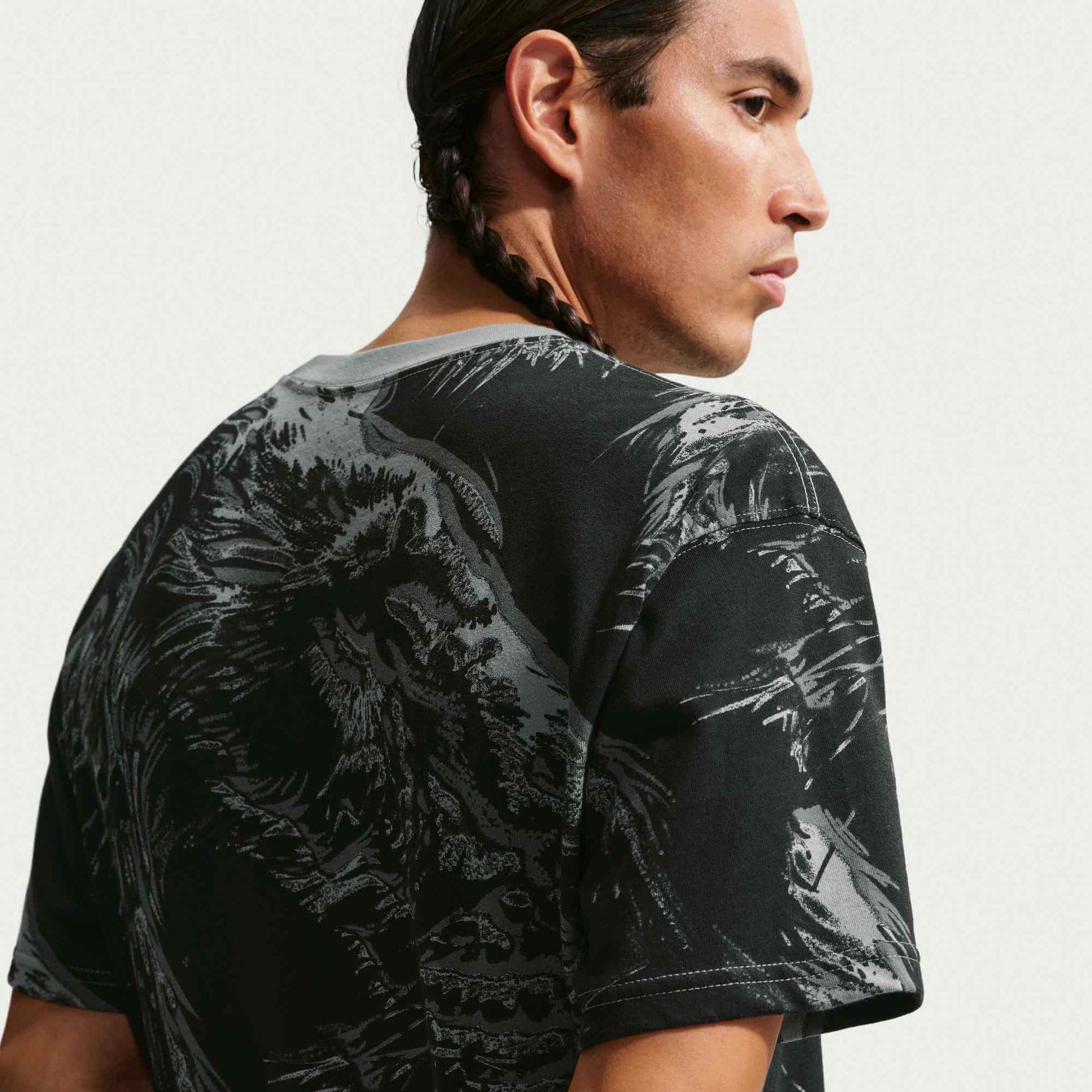 Nike 2026 England Men's All Over Print Tee (Detail 2)