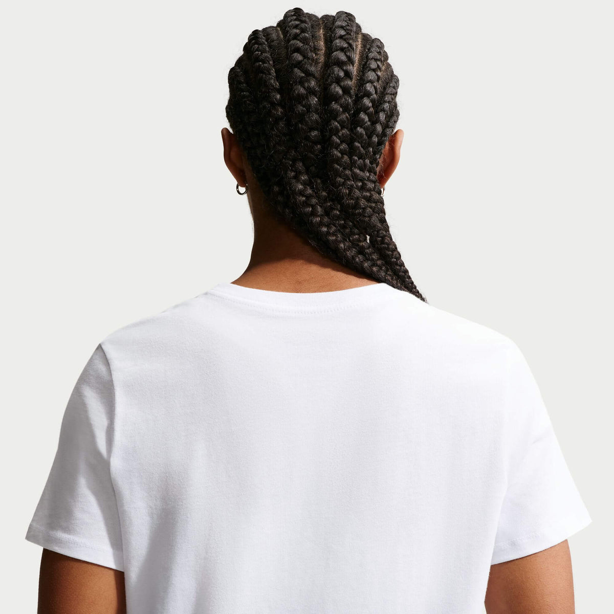 Nike 2026 USMNT Women's Crest Tee (Detail 2)