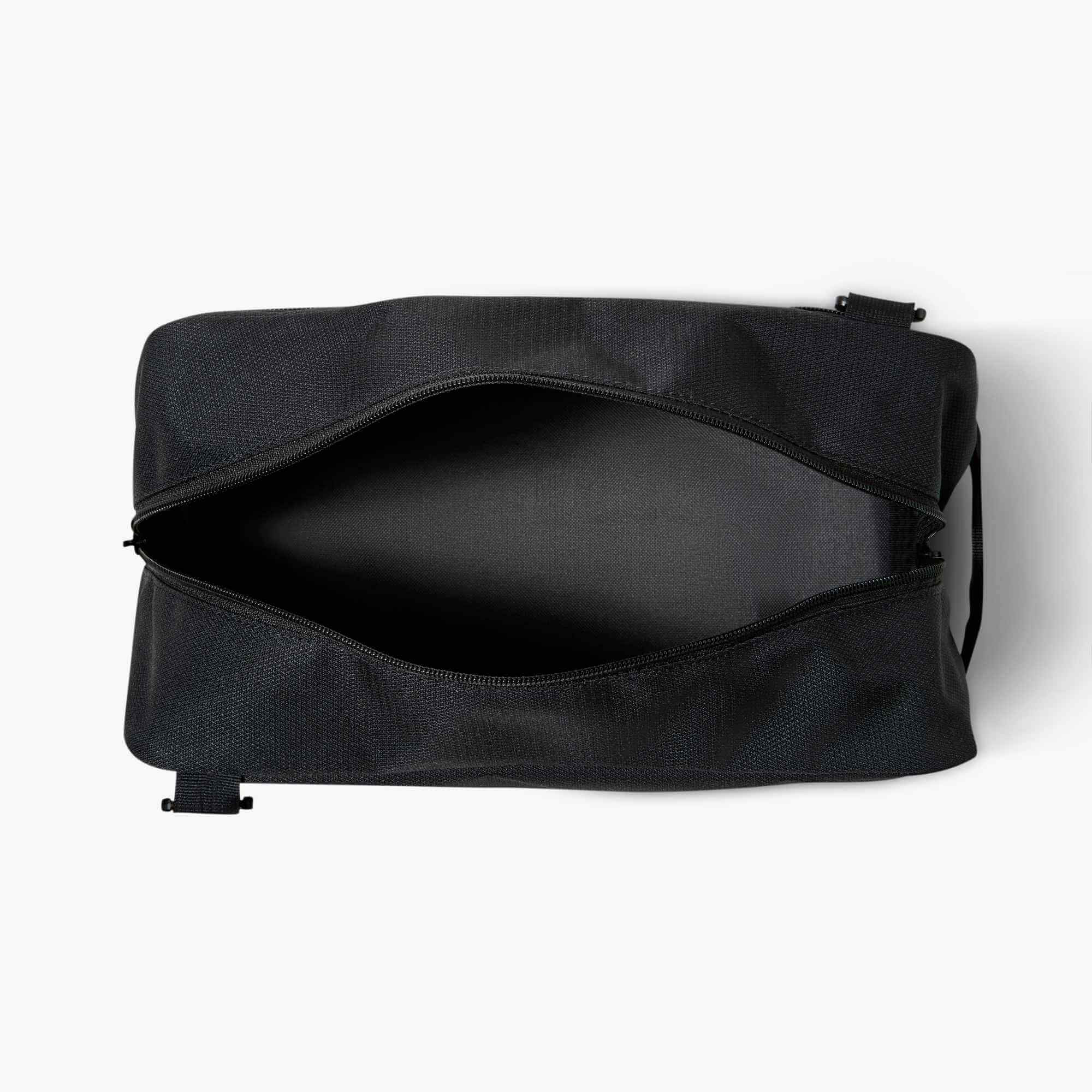 Nike Academy Shoe Bag (11 L) Black (Top - Open)