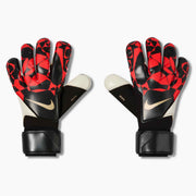 Nike Grip3 Goalkeeper Gloves (Pair - Outer)