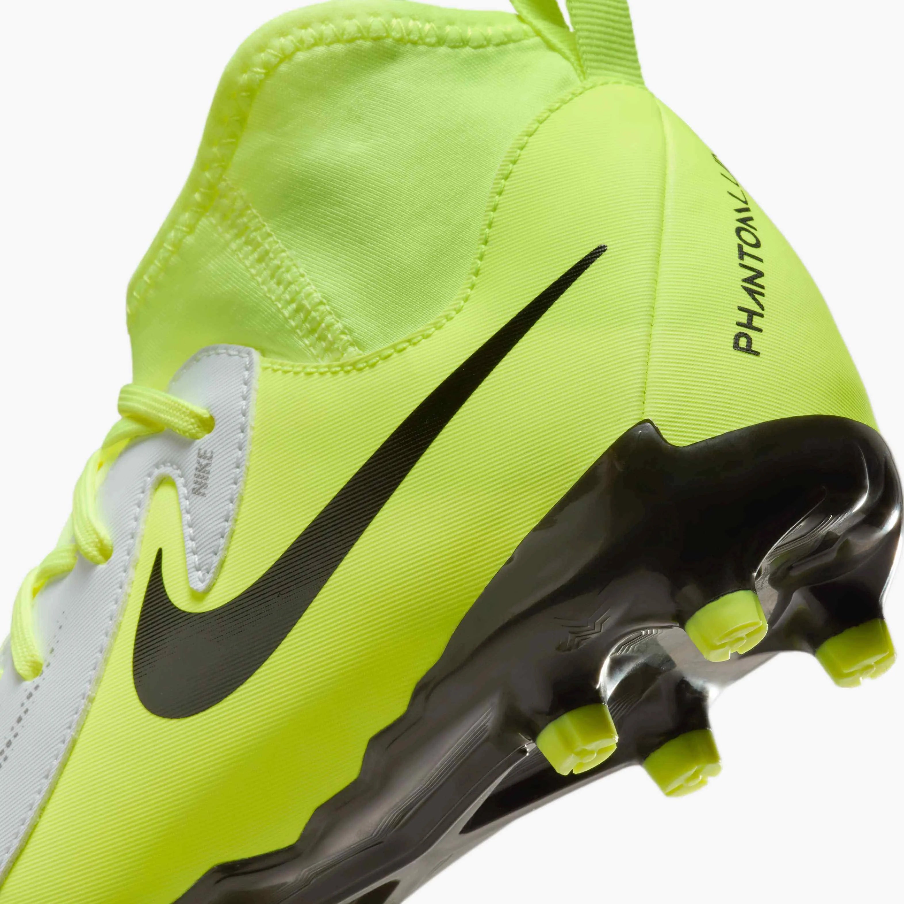 Nike JR Phantom Luna II Academy FG/MG - Mad Voltage Pack