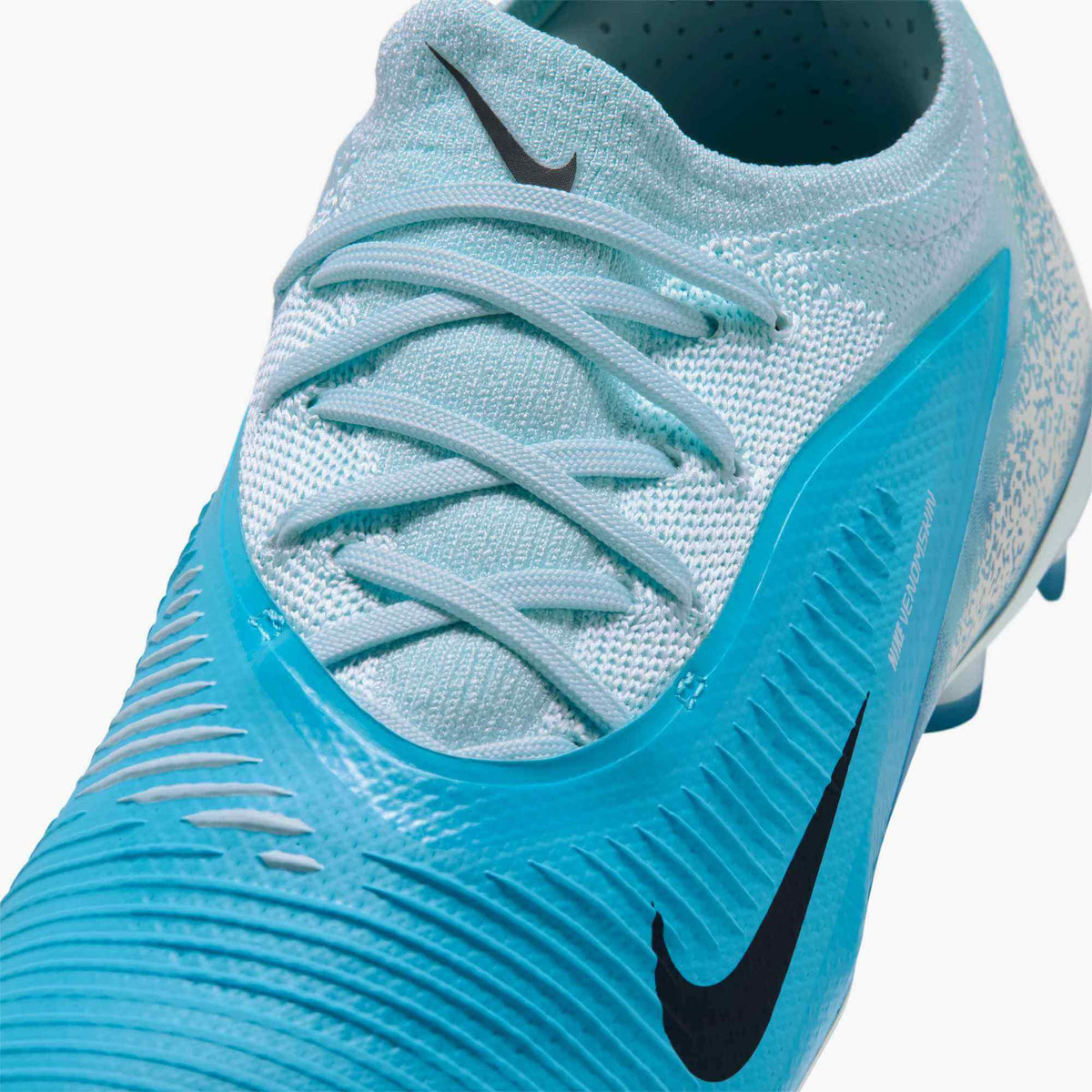 Nike Junior Phantom 6 Low Pro EH Firm-Multi Ground Soccer Cleats - Haaland PE (HO26) (Detail 2)