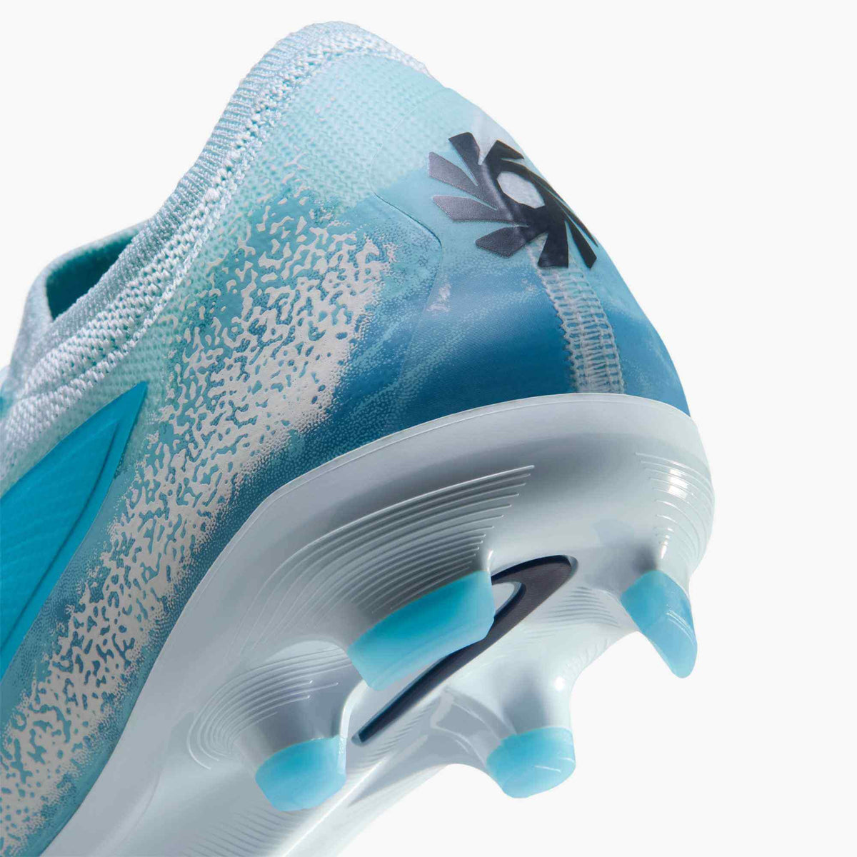 Nike Junior Phantom 6 Low Pro EH Firm-Multi Ground Soccer Cleats - Haaland PE (HO26) (Detail 3)