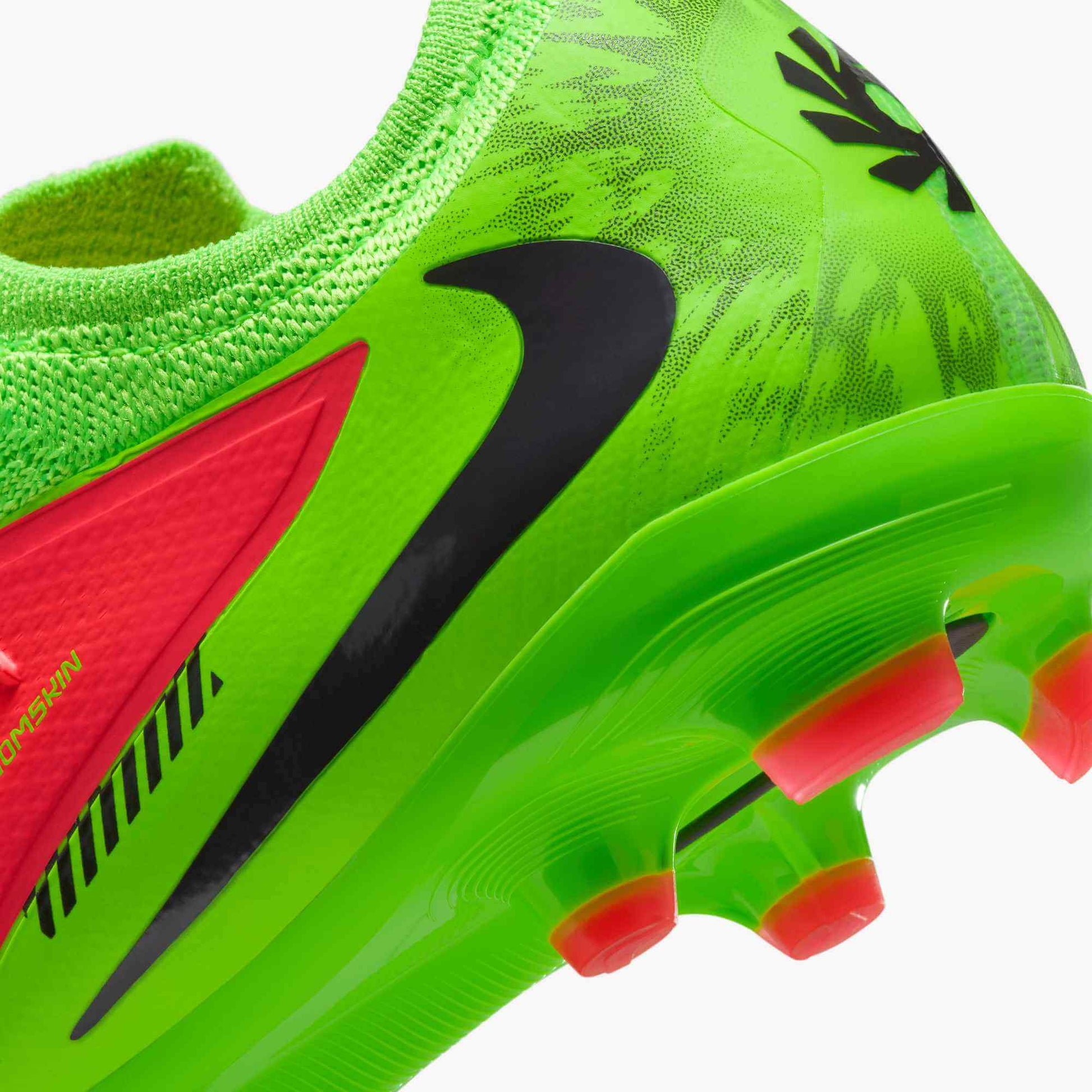Nike Junior Phantom 6 Low Pro Firm_Multi Ground Soccer Cleats - Haaland PE (SU26) (Detail 3)