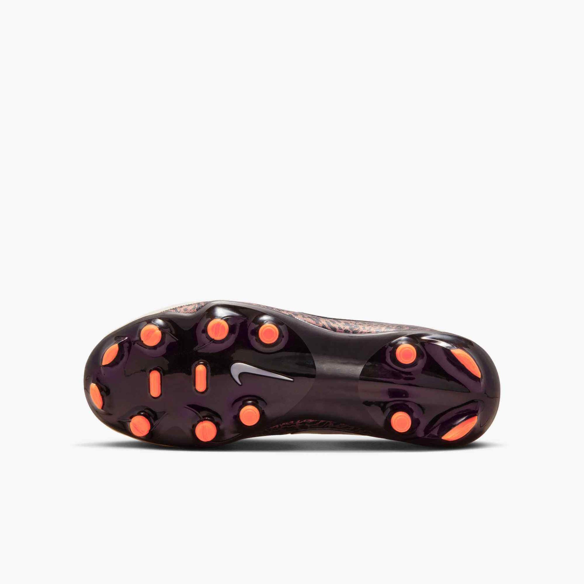 Nike Junior Tiempo Maestro Academy NU3 Firm_Multi Ground Soccer Cleats - United NU3 Pack (SU26) (Bottom)
