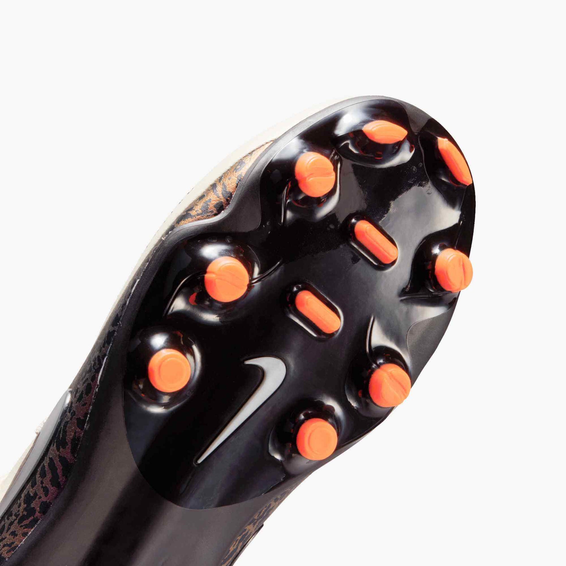 Nike Junior Tiempo Maestro Academy NU3 Firm_Multi Ground Soccer Cleats - United NU3 Pack (SU26) (Detail 1)