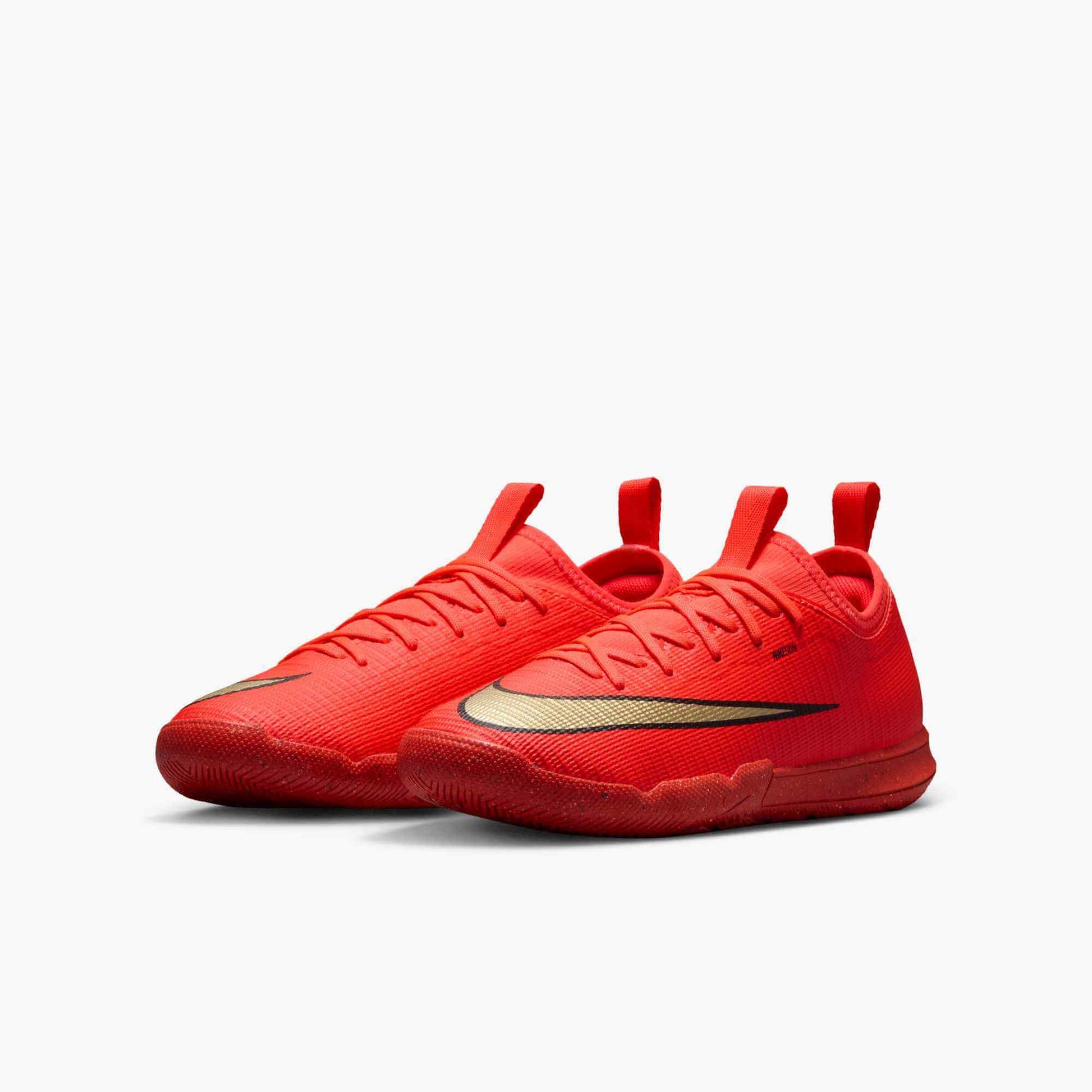 Nike Junior Vapor 17 Academy Indoor Soccer Shoes - Break 'Em Pack (FA26) (Pair - Lateral)