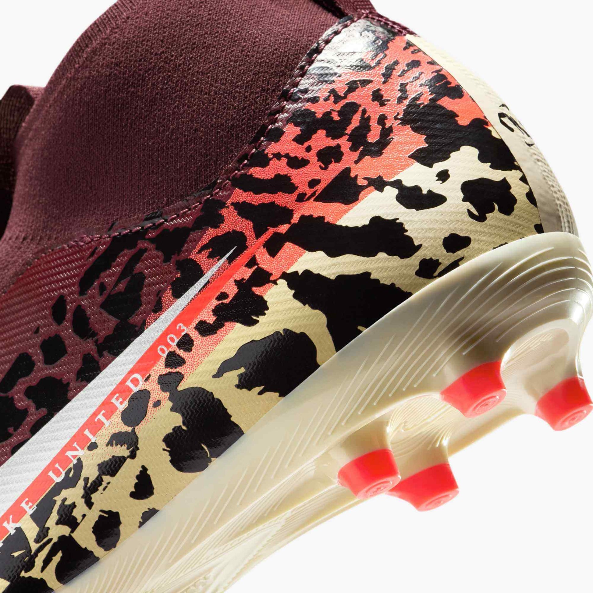 Nike Junior Zoom Superfly 10 Academy NU3 Firm_Multi Ground Soccer Cleats - United NU3 Pack (SU26) (Detail 3)