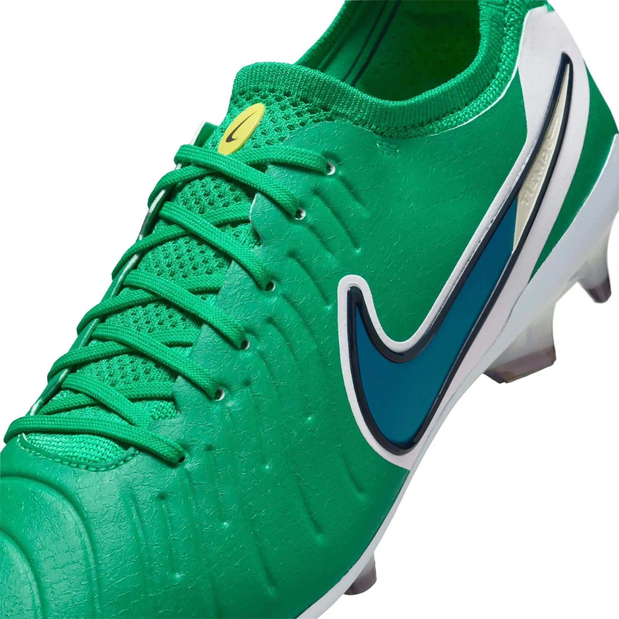 Nike Legend 10 Elite LV8 Firm Ground Soccer Cleats - Fear Nothing Pack (FA25) (Detail 2)