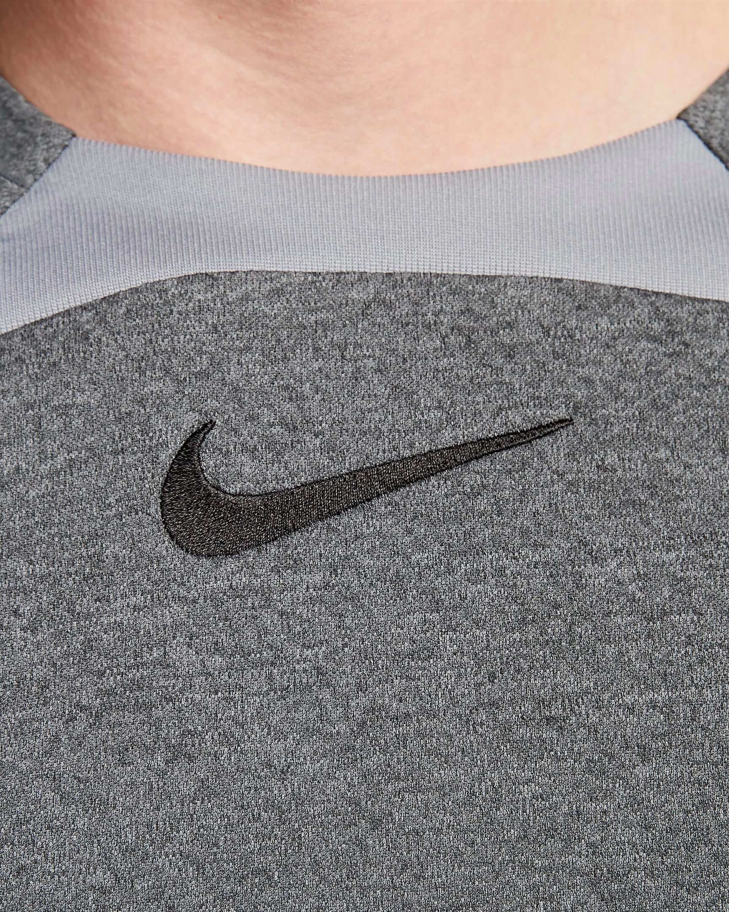 Nike Men's Academy Dri-Fit Short Sleeve Top (Detail 2)