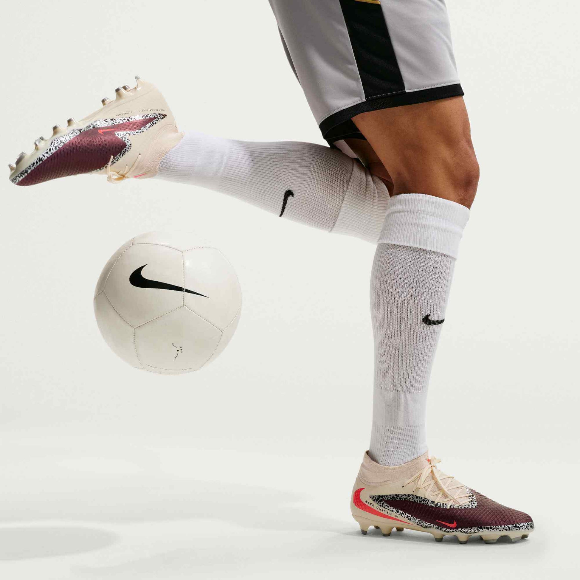 Nike Phantom 6 High Academy NU3 Firm_Multi Ground Soccer Cleats - United NU3 Pack (SU26) (Model 1)