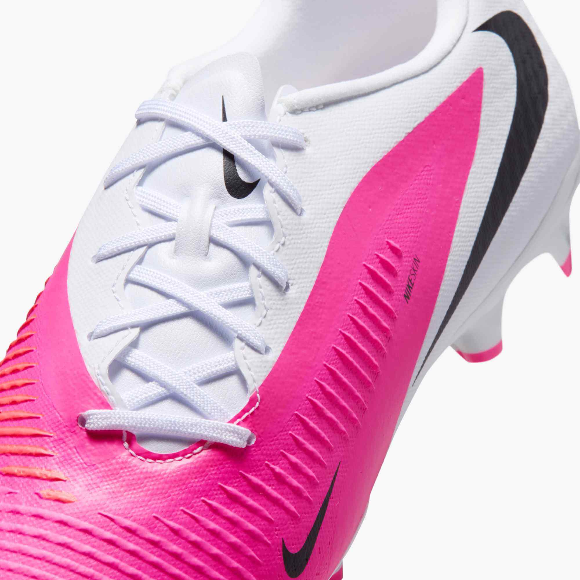 Nike Phantom 6 Low Academy Firm_Multi Ground Soccer Cleats - Breakout Pack (SU26) (Detail 2)