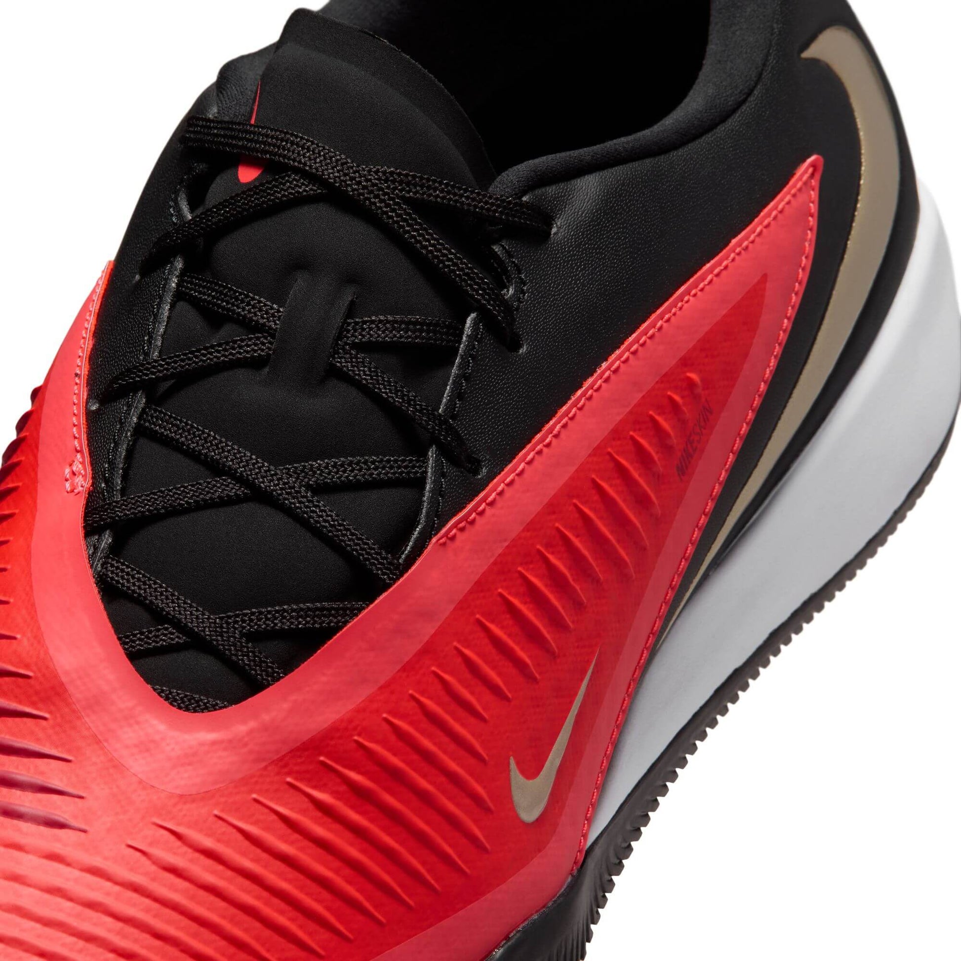 Nike Phantom 6 Low Academy Indoor Soccer Shoes - Break 'Em Pack (FA26) (Detail 1)