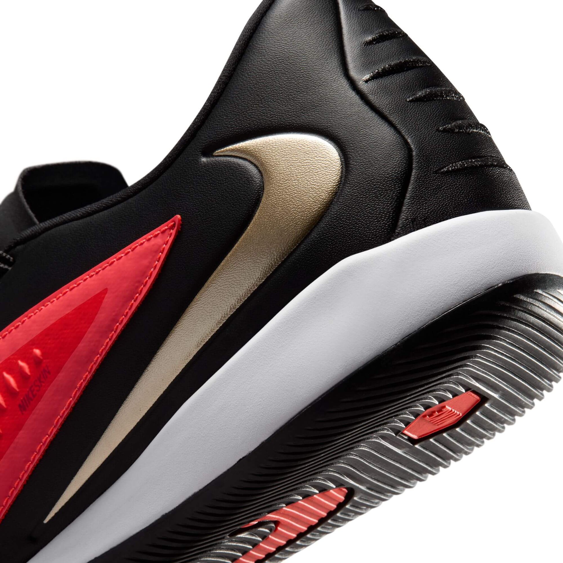 Nike Phantom 6 Low Academy Indoor Soccer Shoes - Break 'Em Pack (FA26) (Detail 2)