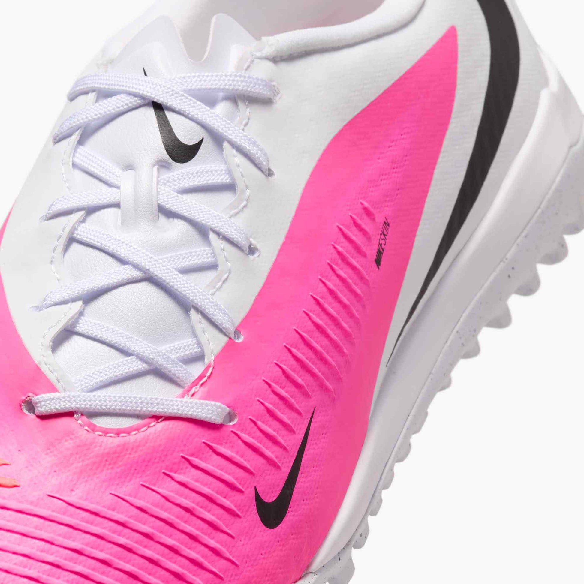 Nike Phantom 6 Low Academy Indoor Soccer Shoes - Breakout Pack (SU26) (Detail 1)