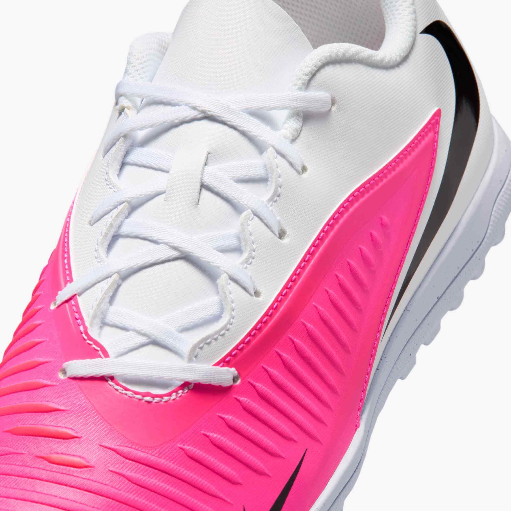 Nike Phantom 6 Low Club Turf Soccer Shoes - Breakout Pack (SU26) (Detail 1)